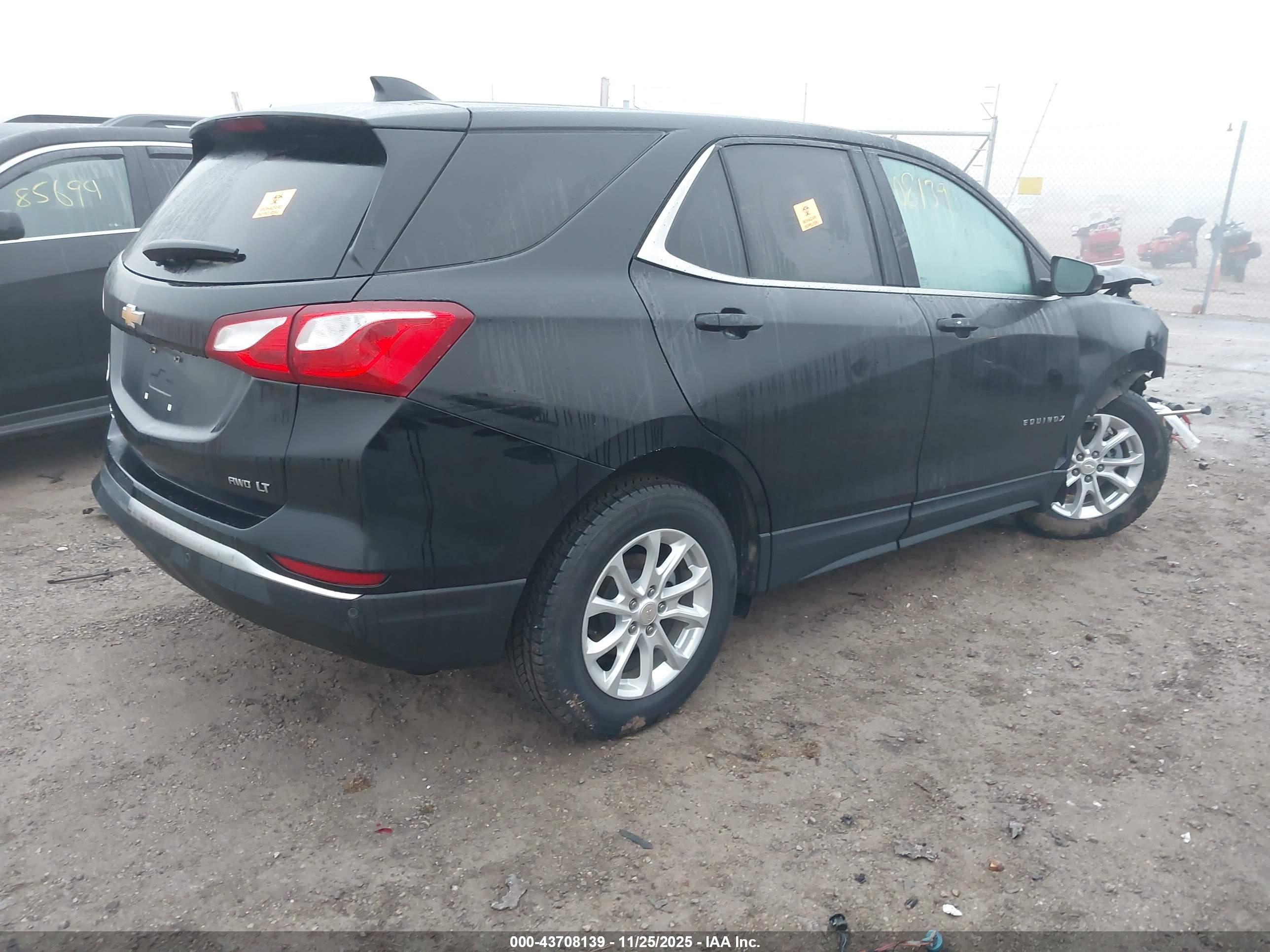 CHEVROLET EQUINOX image 4