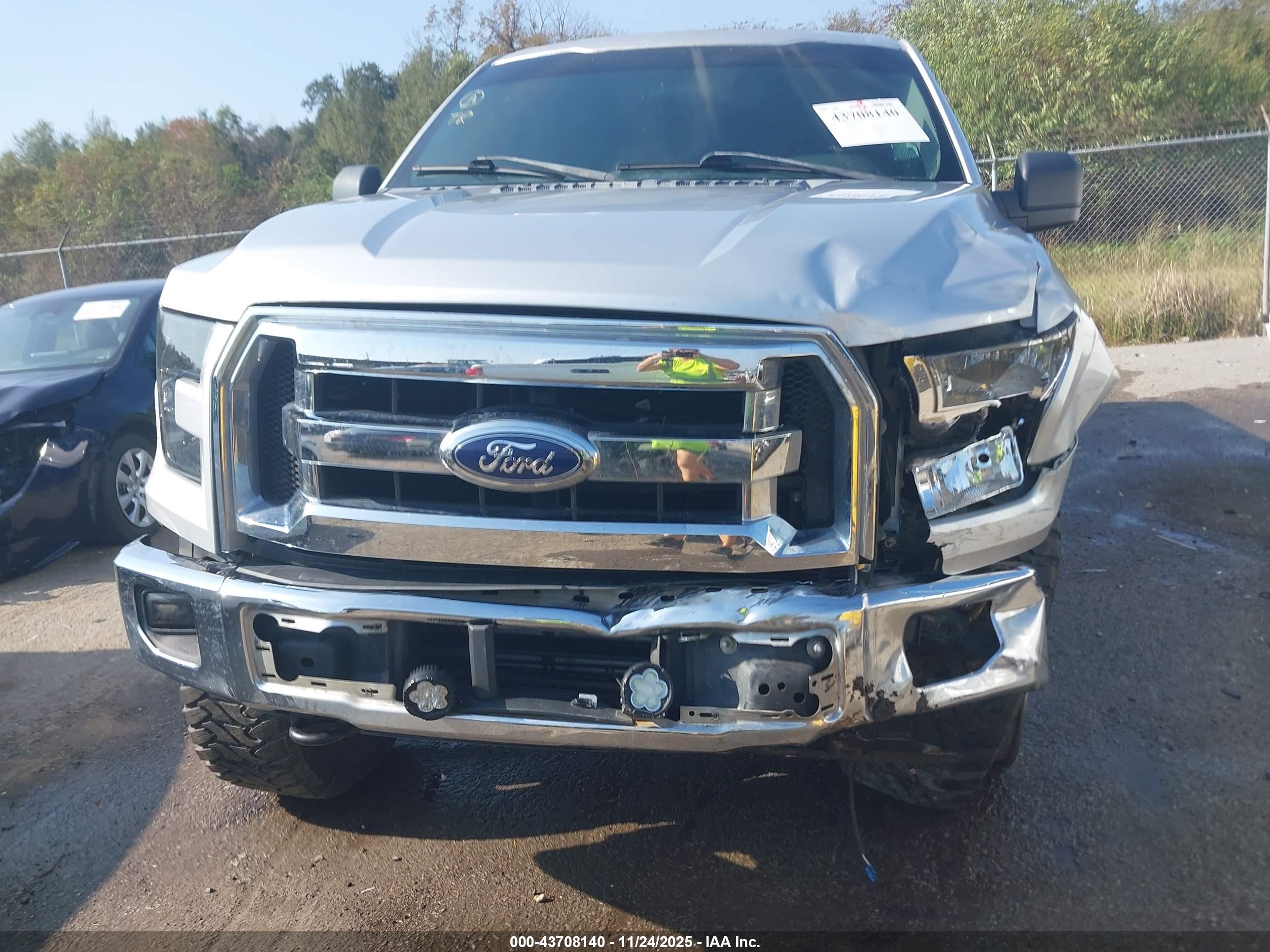 FORD F-150 image 6