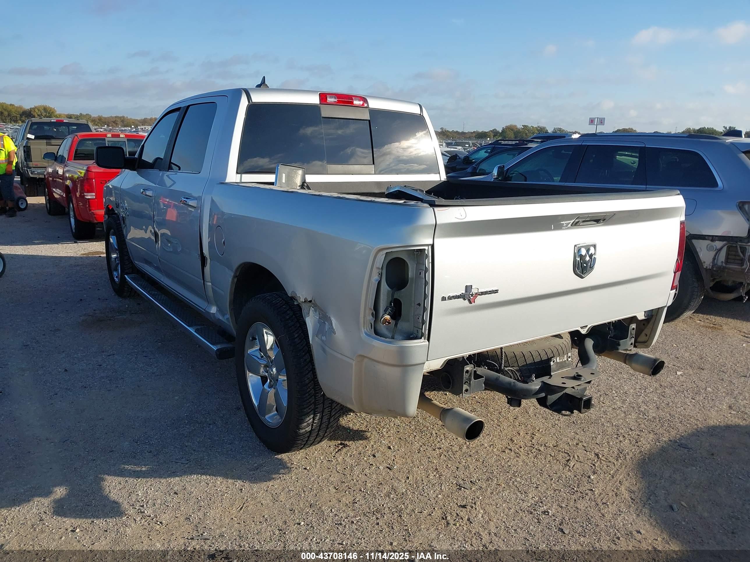 RAM 1500 image 3