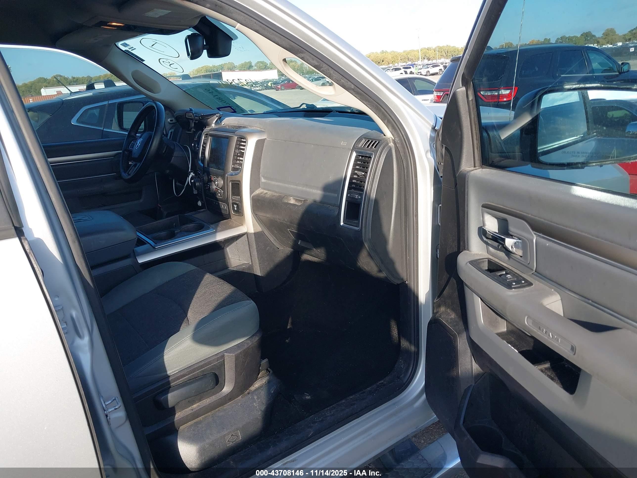 RAM 1500 image 5