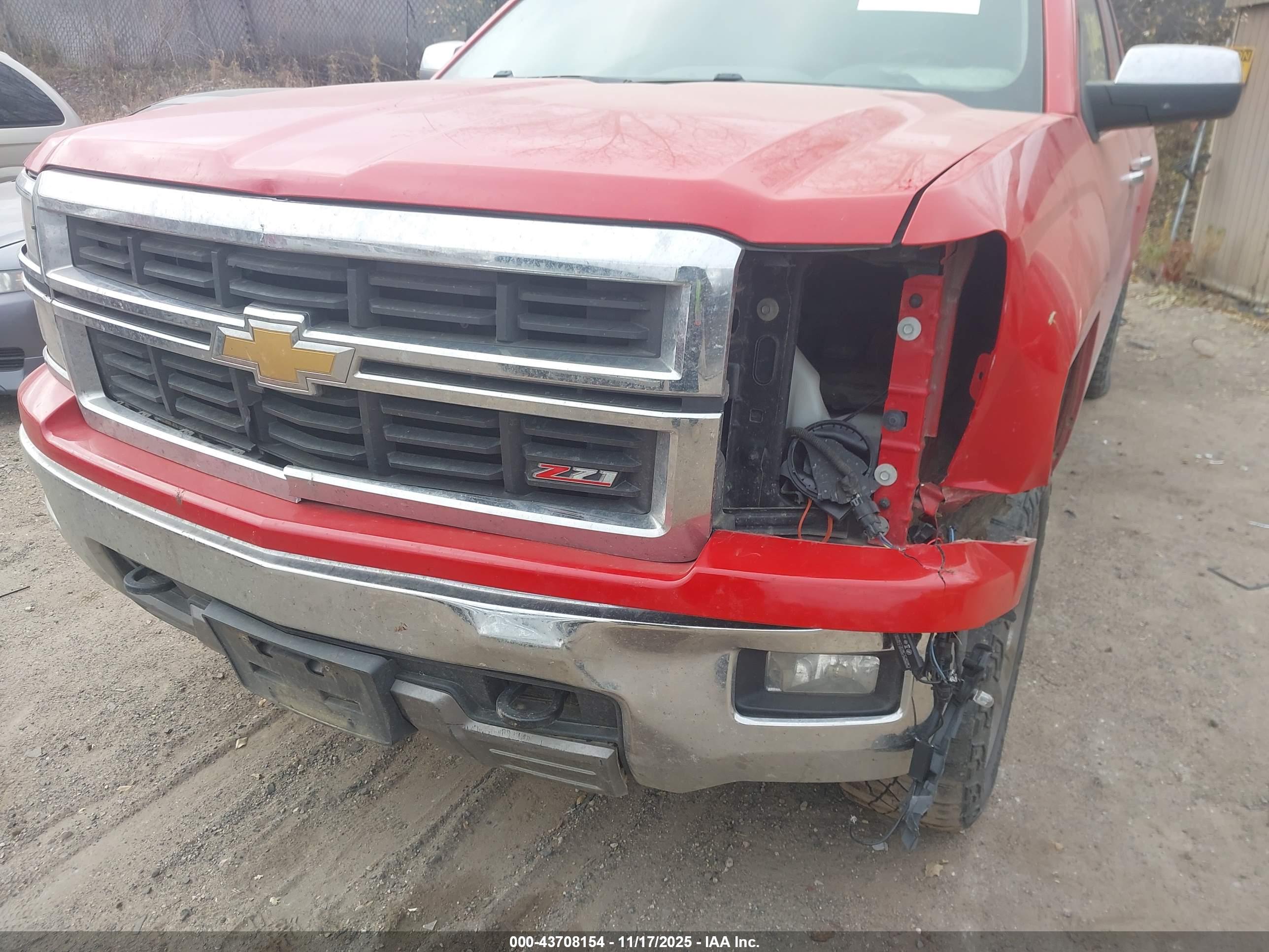 CHEVROLET SILVERADO image 6