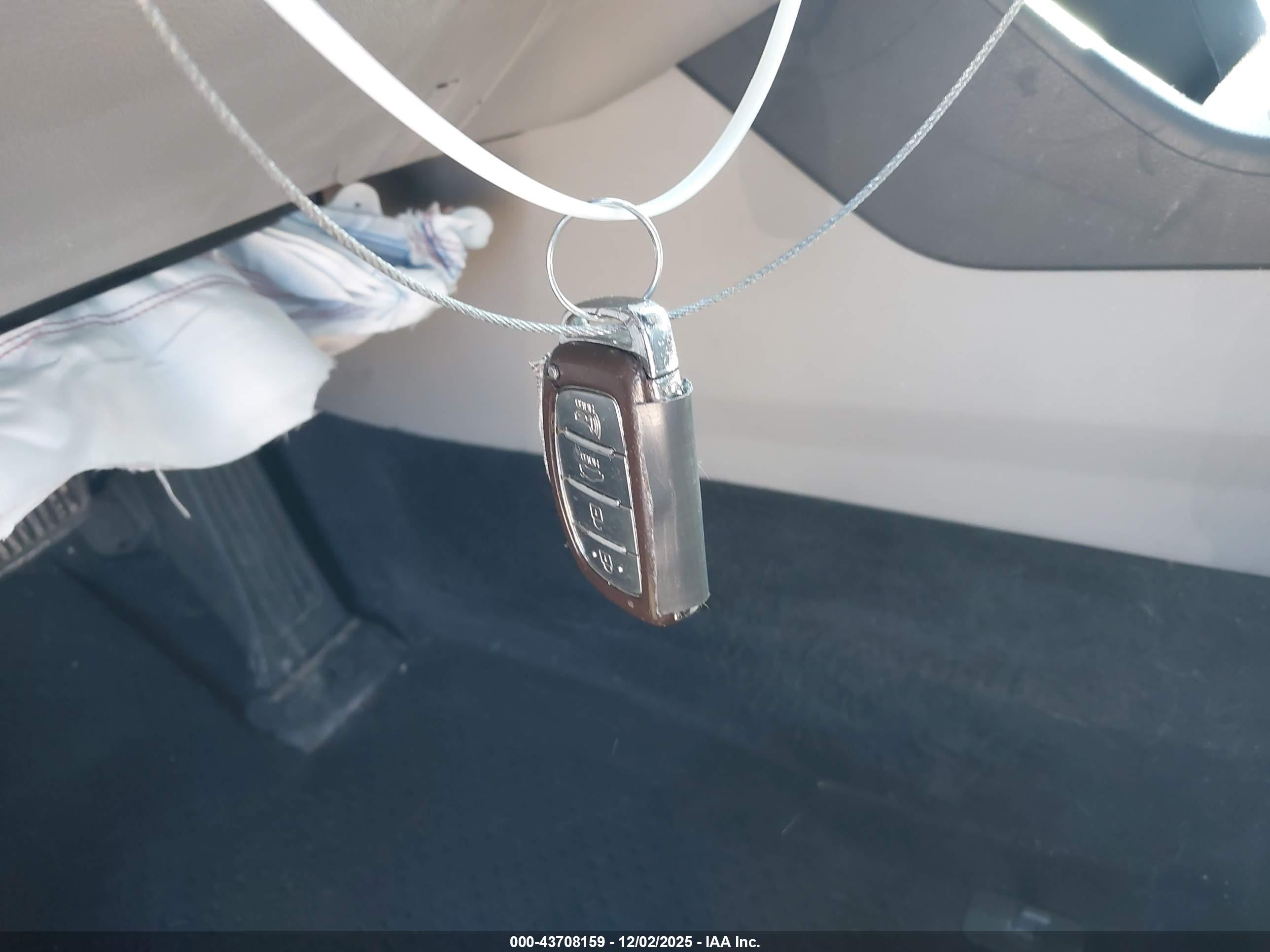 HYUNDAI SONATA image 11