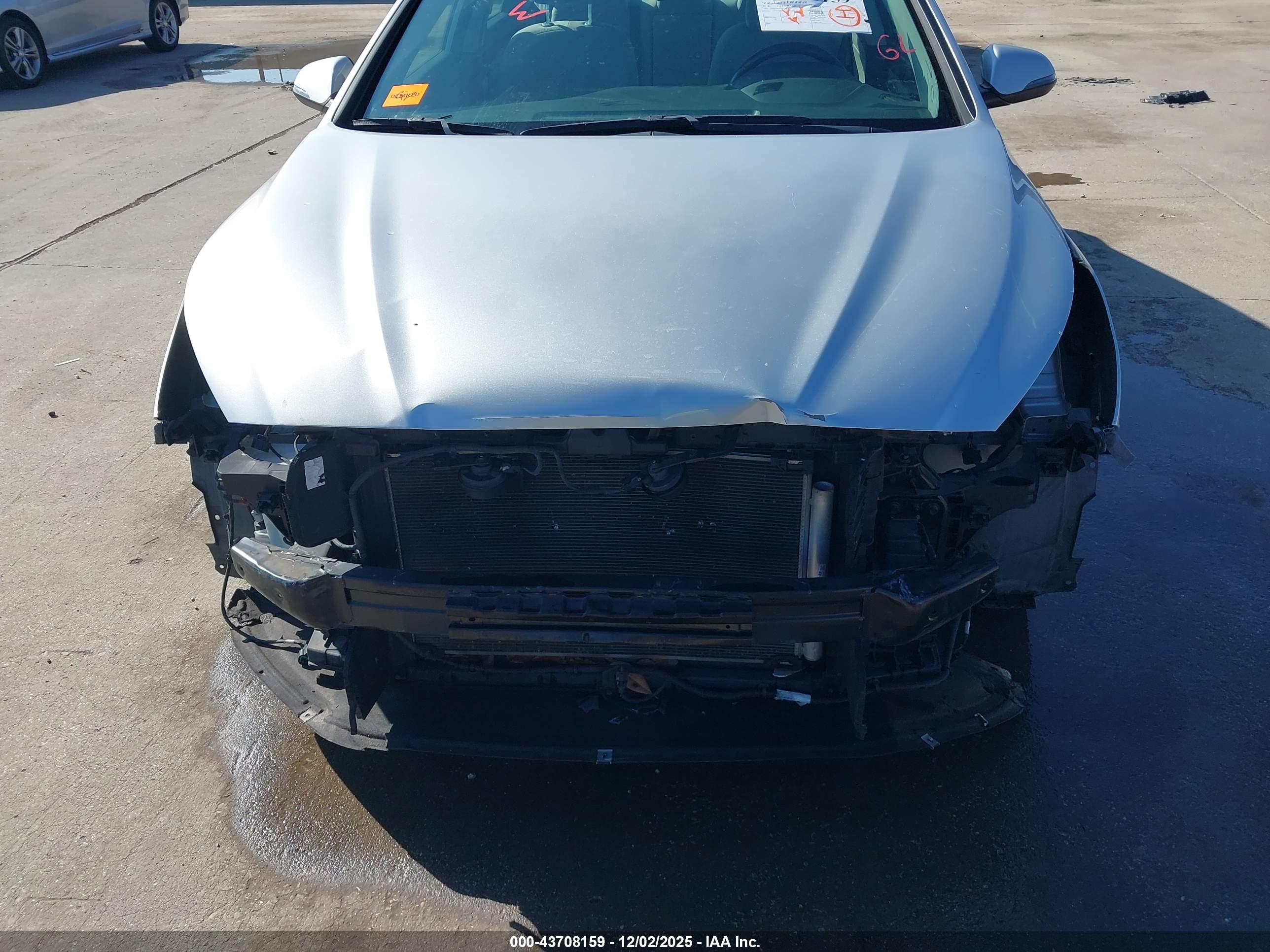 HYUNDAI SONATA image 6