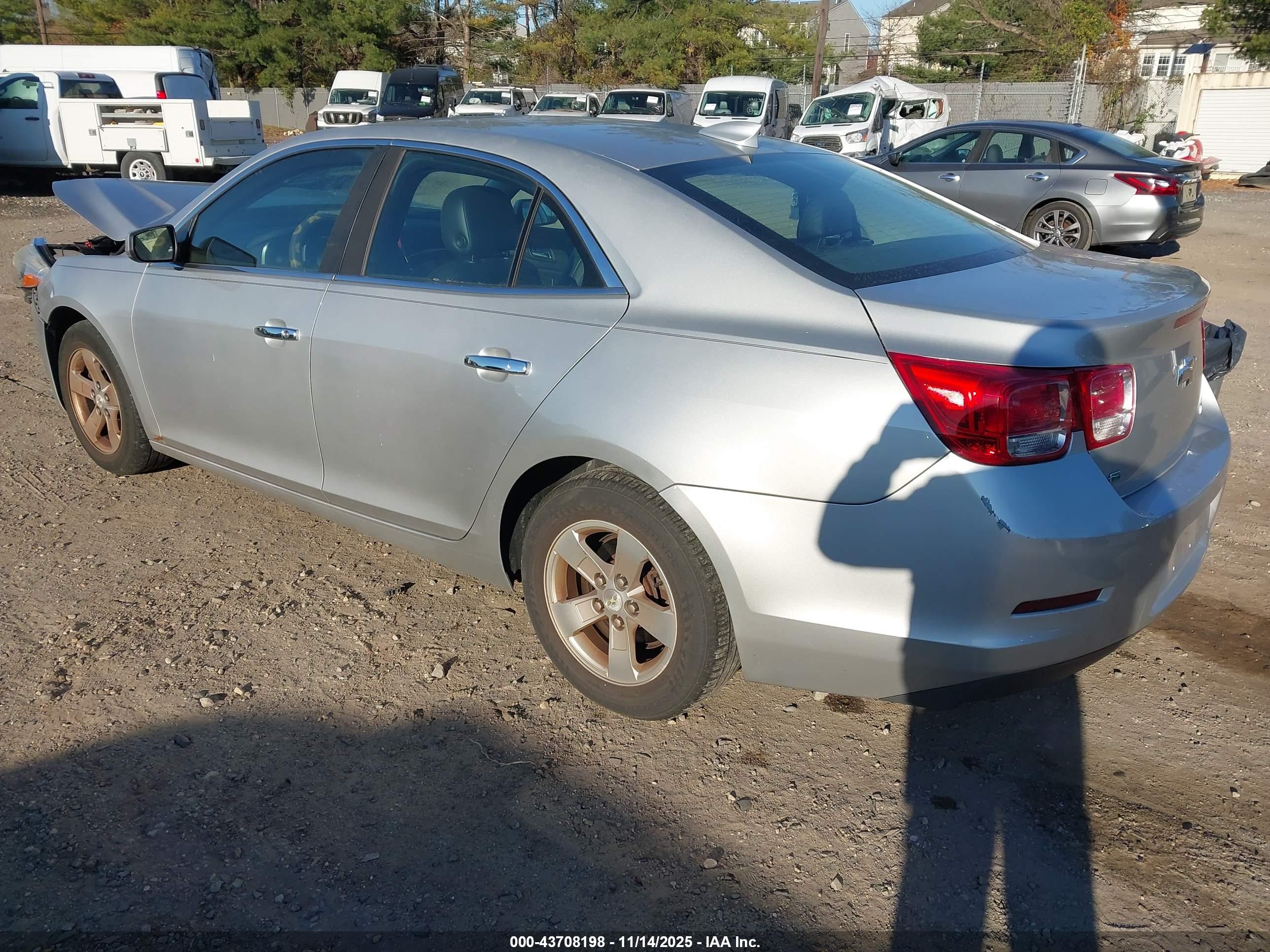 CHEVROLET MALIBU image 3