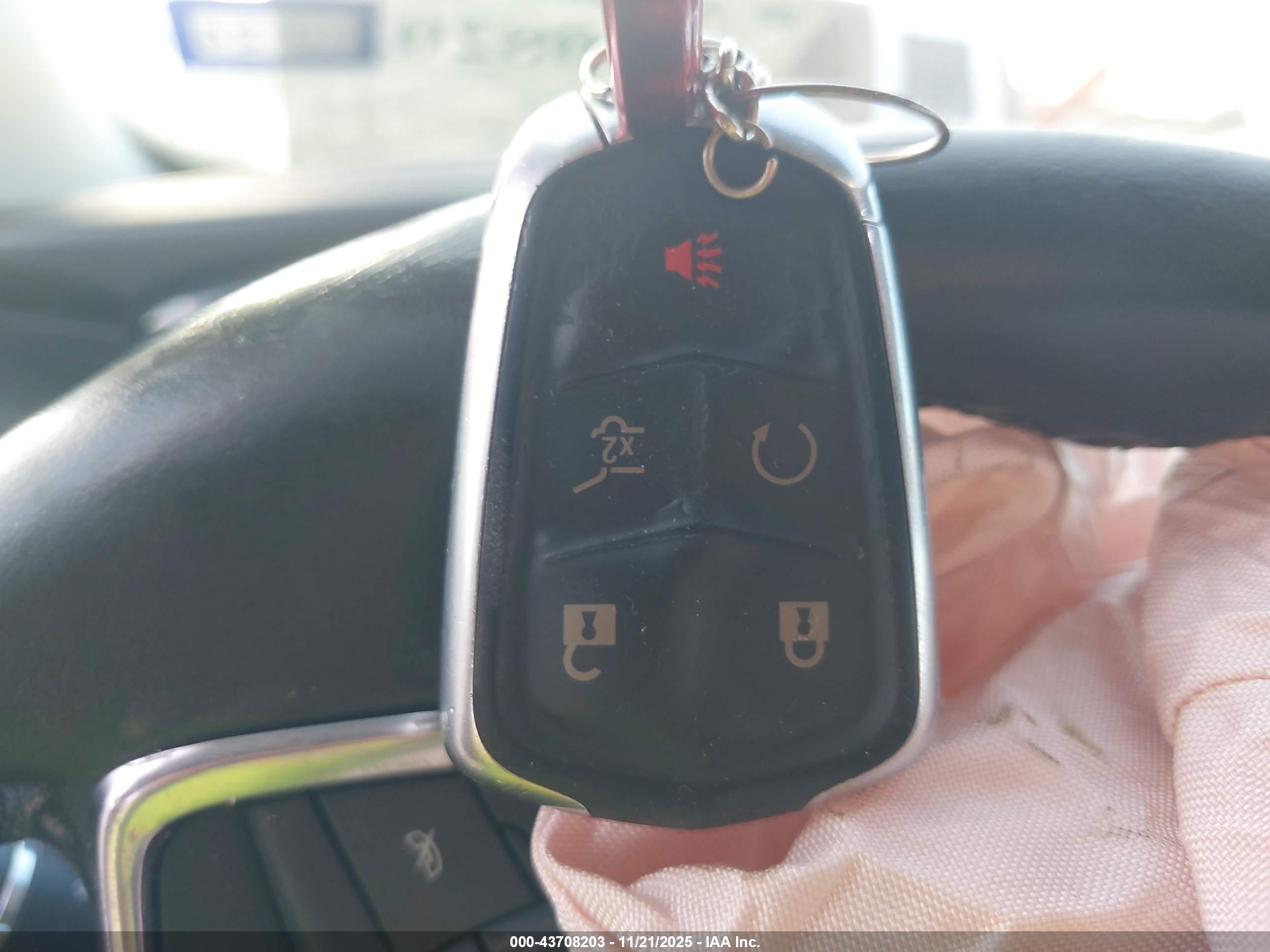 CADILLAC XT5 image 11
