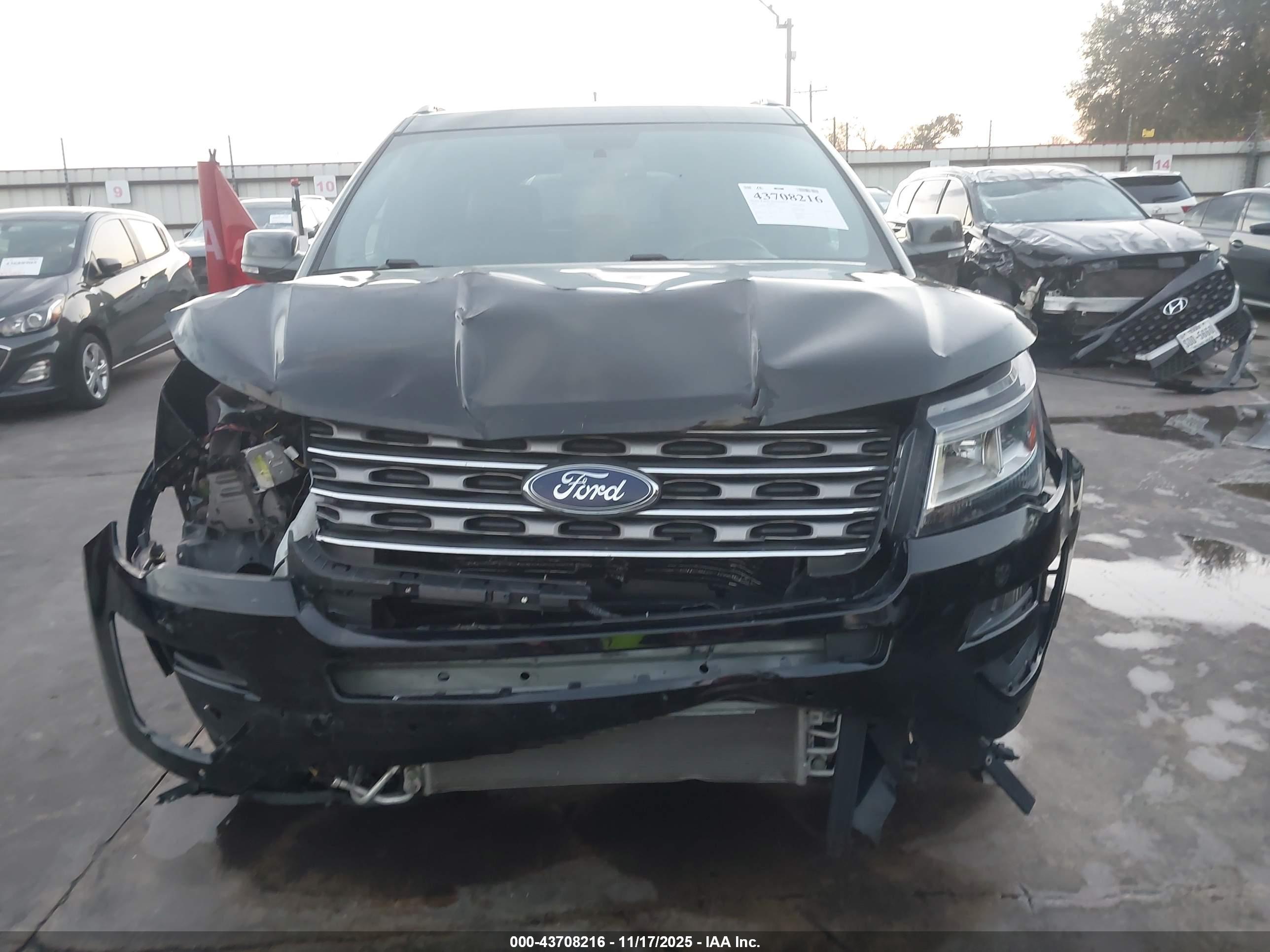FORD EXPLORER image 6