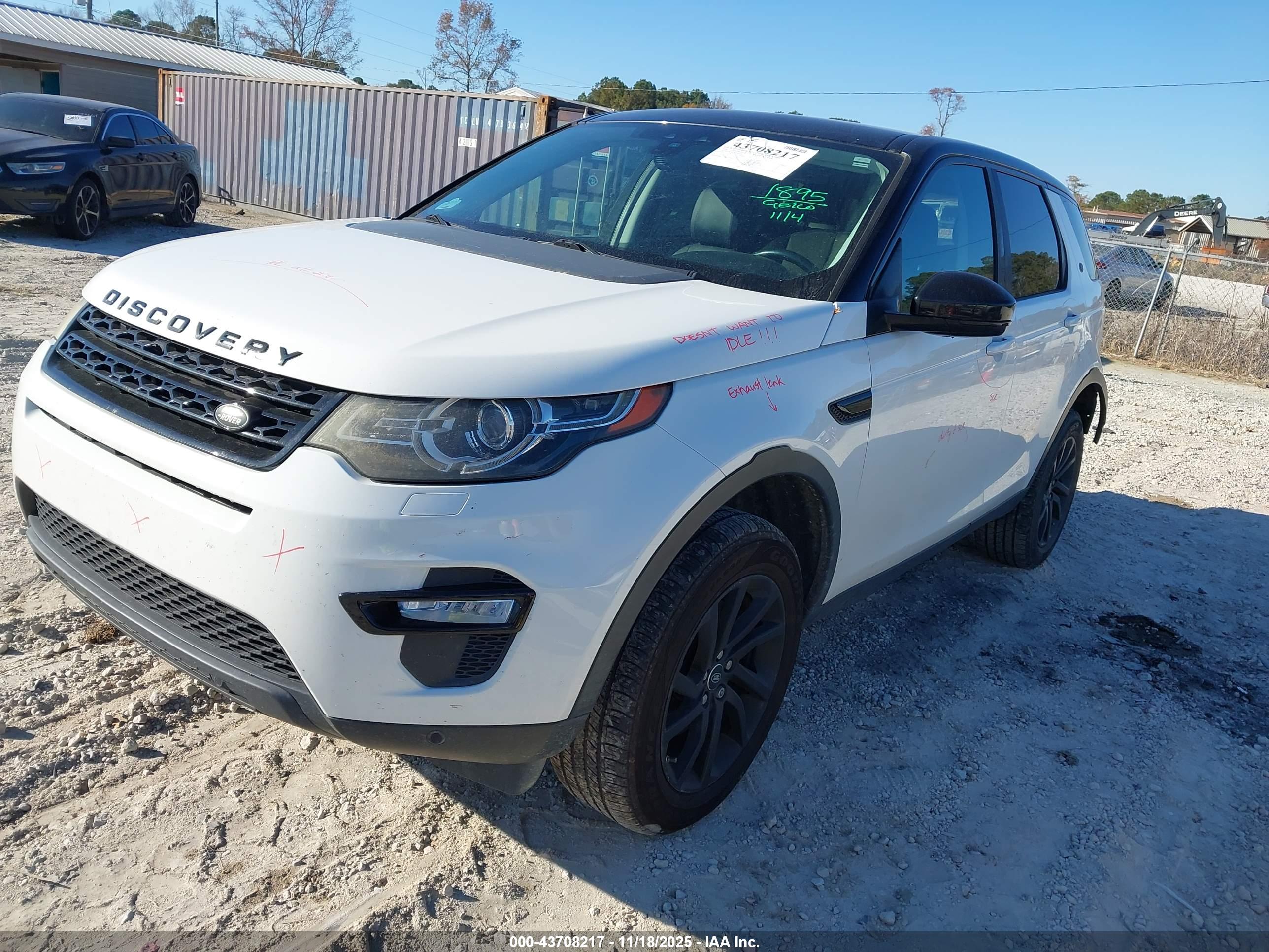 LAND ROVER image 2