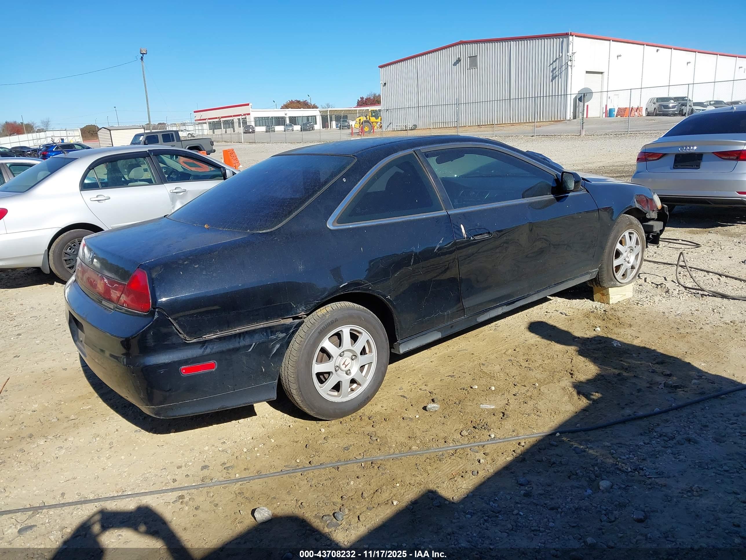 HONDA ACCORD image 4