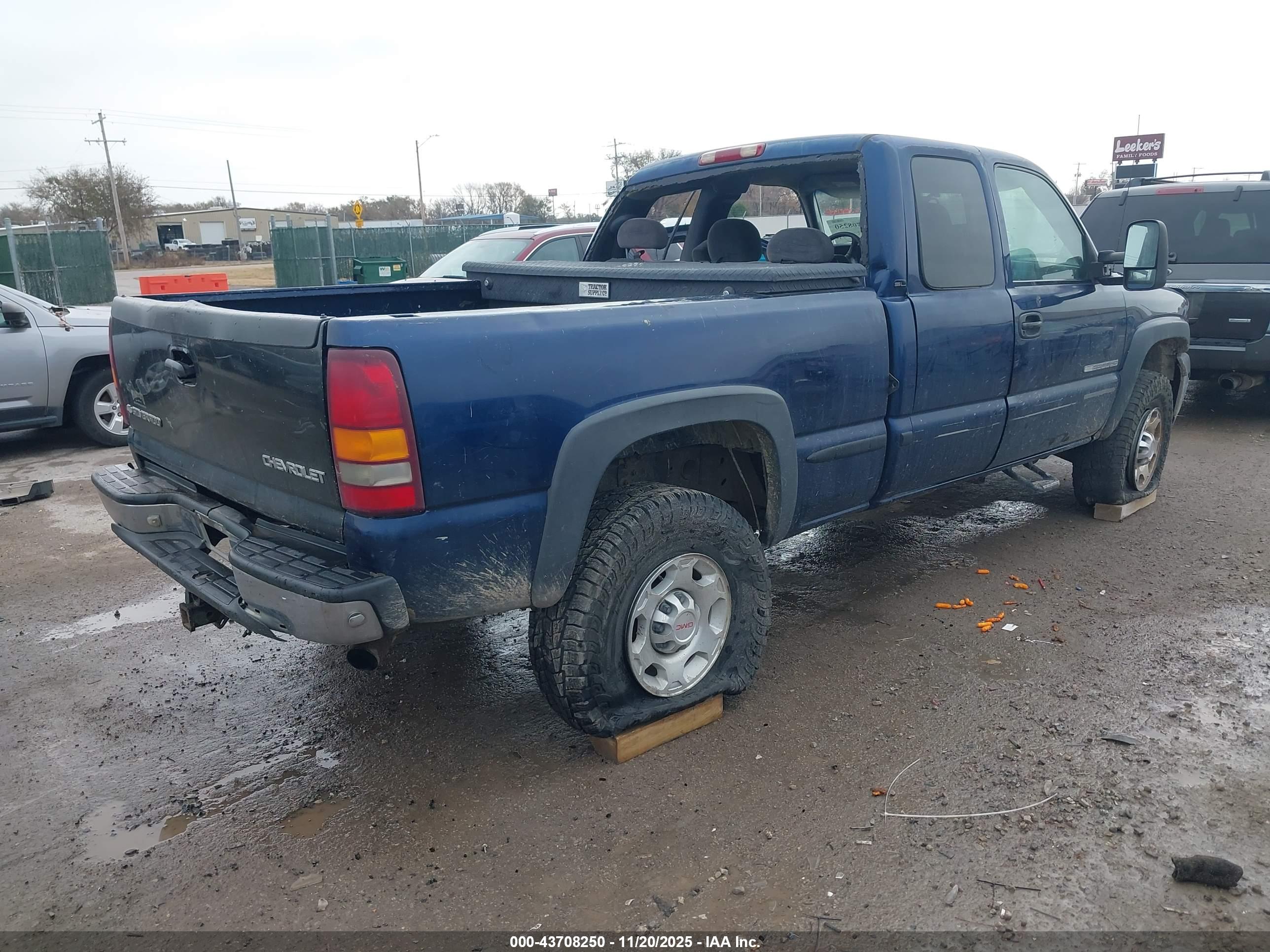 GMC SIERRA image 4