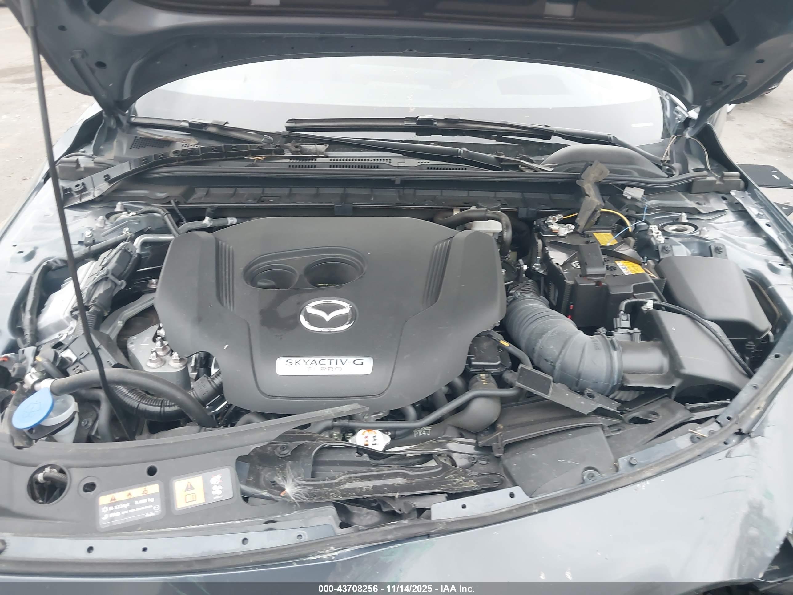 MAZDA MAZDA3 image 10