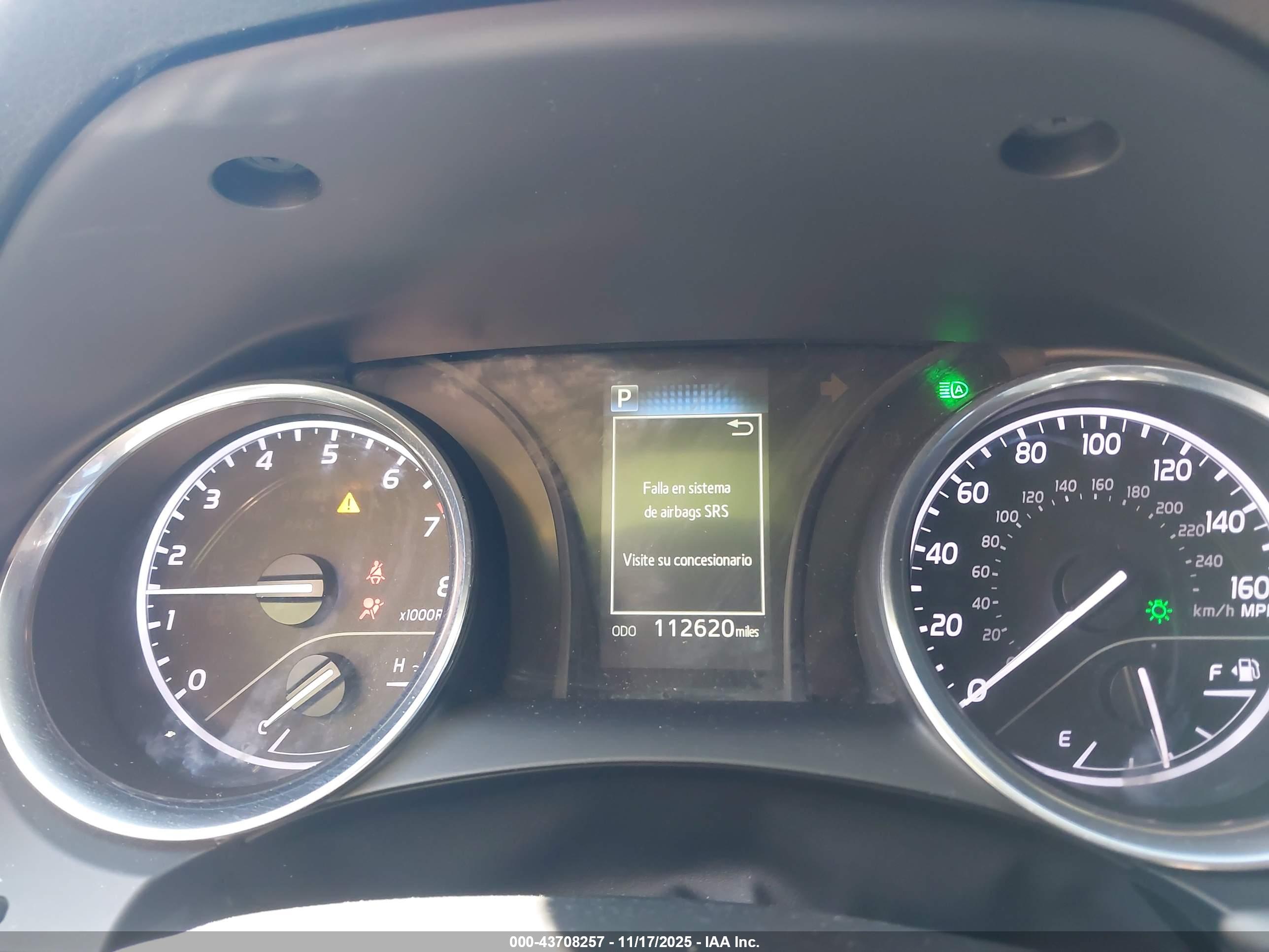 TOYOTA CAMRY image 7