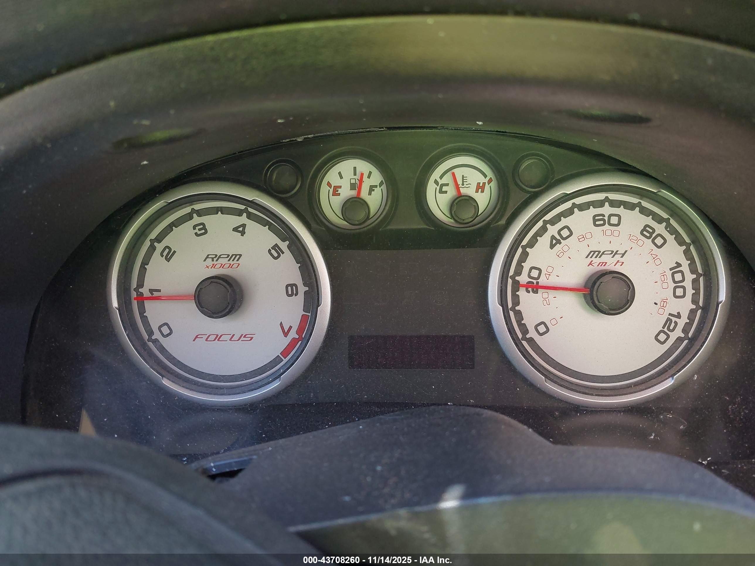 FORD FOCUS image 7