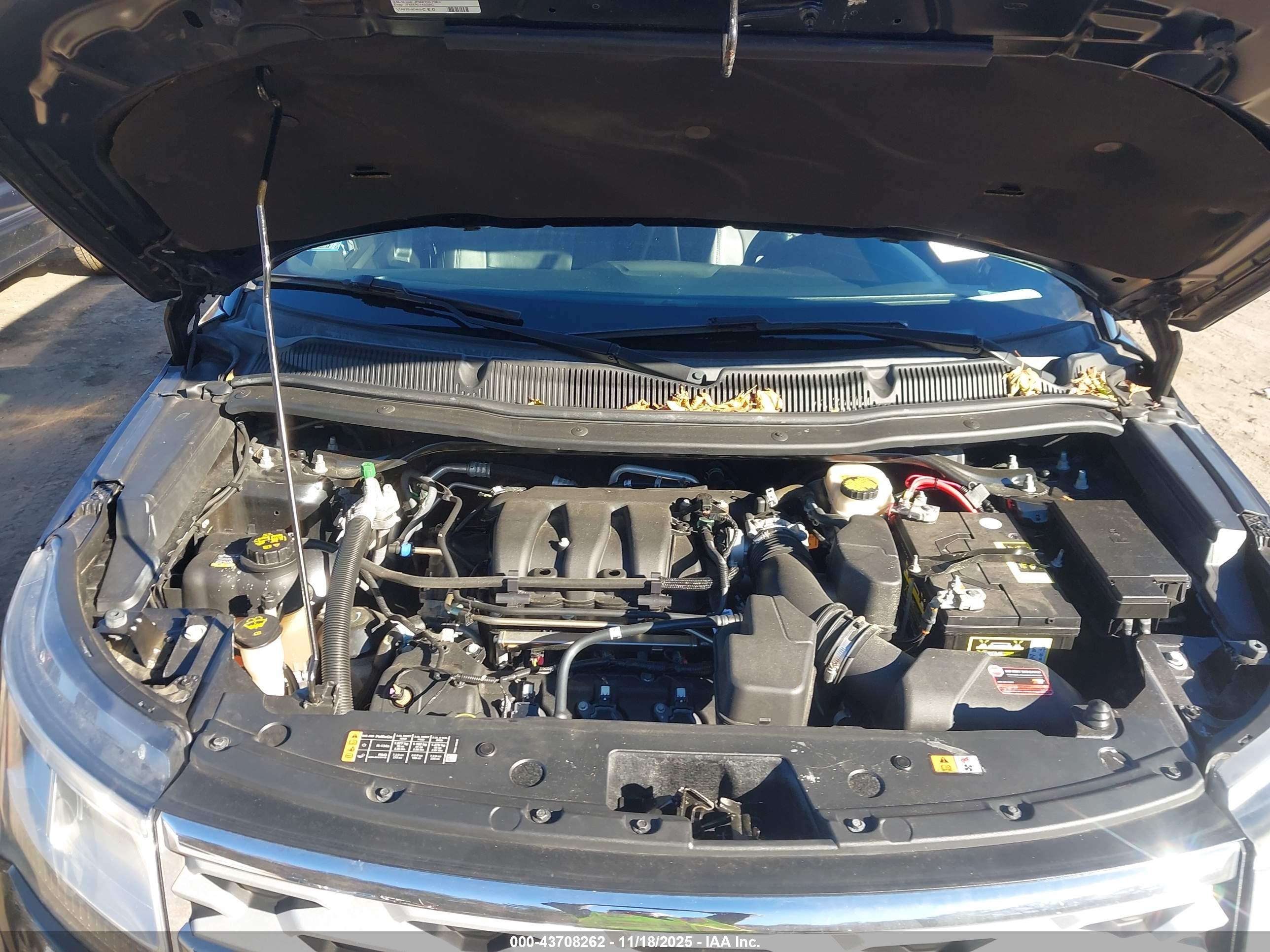 FORD EXPLORER image 10