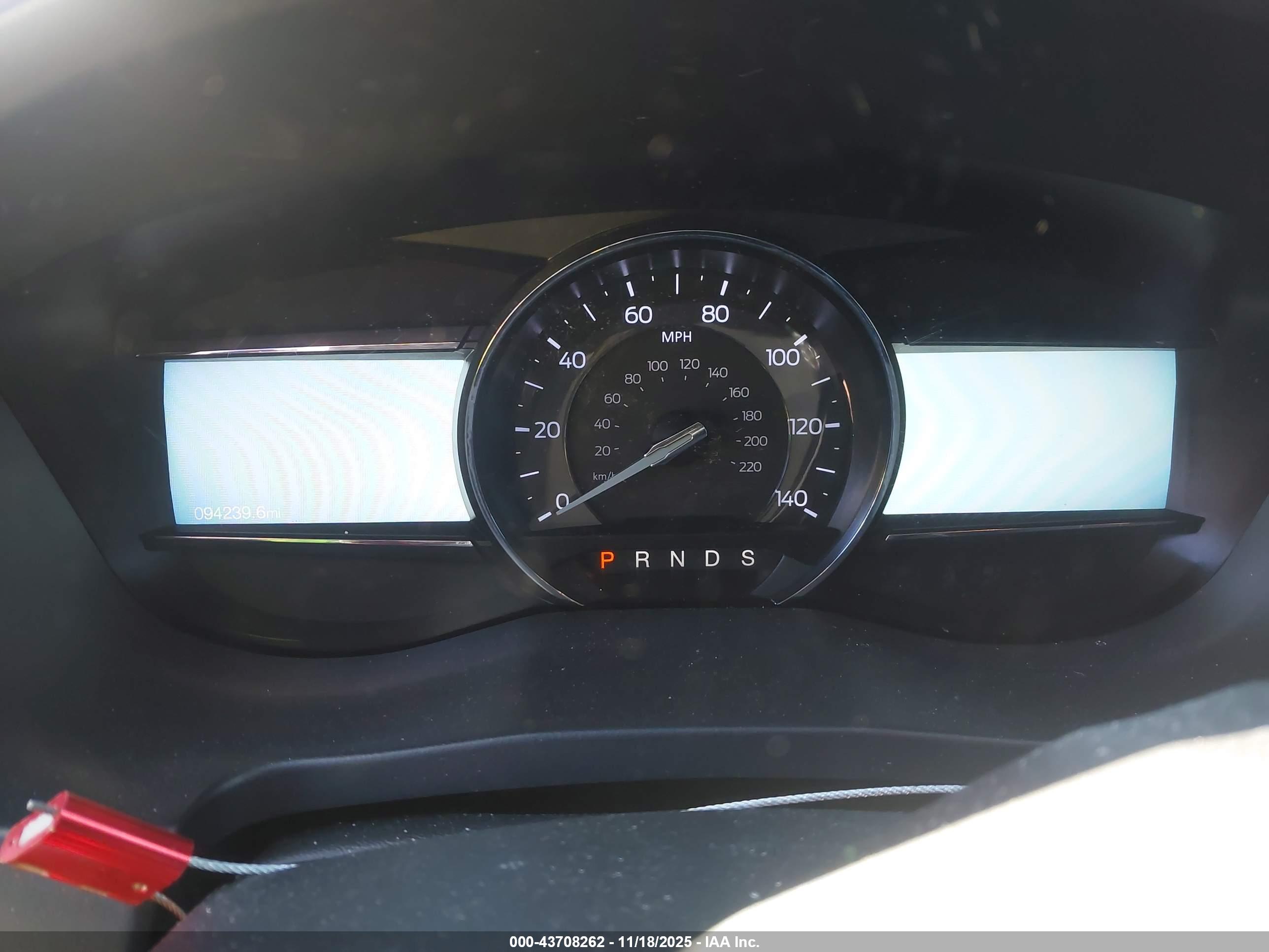 FORD EXPLORER image 7