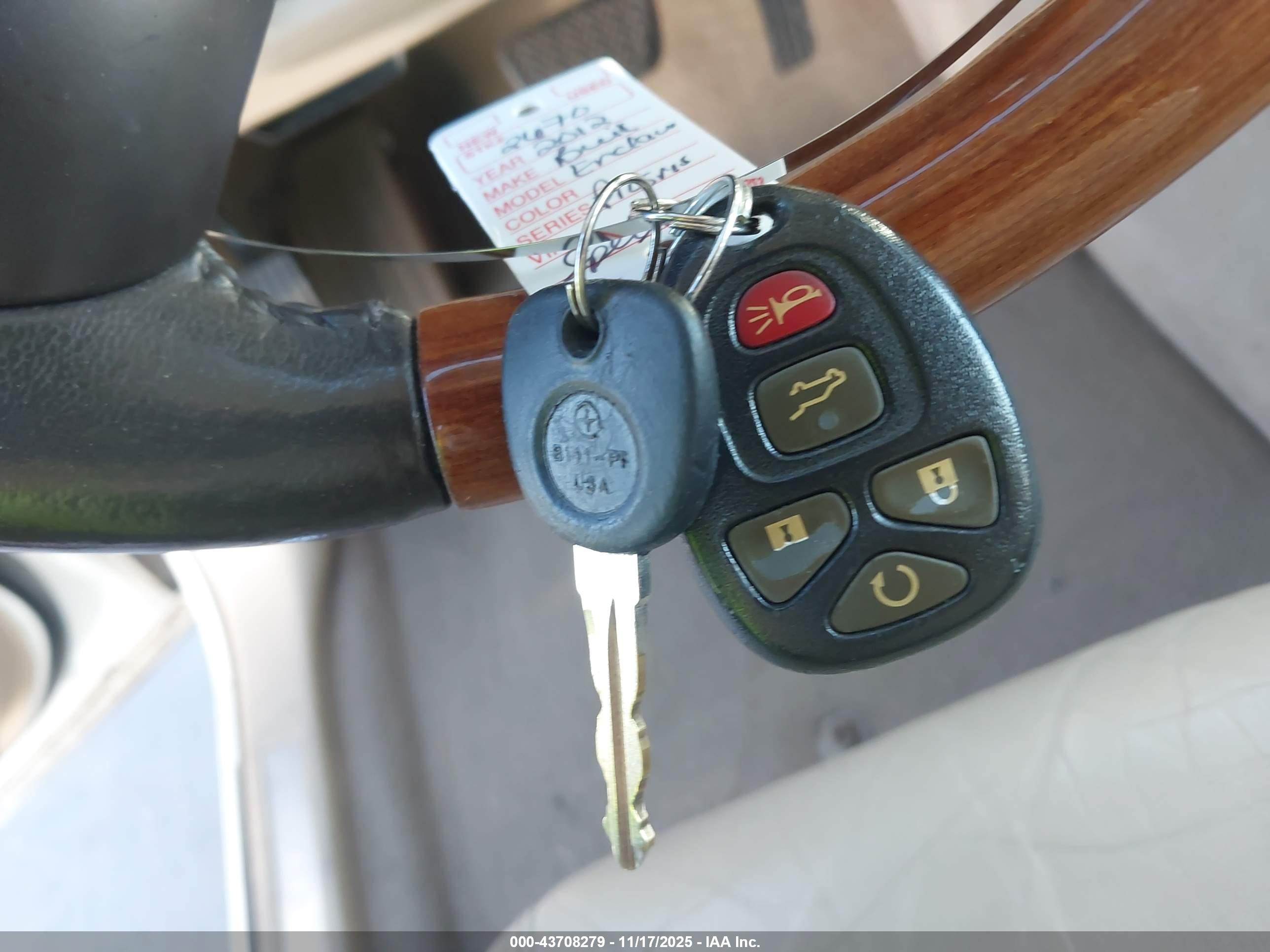 BUICK ENCLAVE image 11