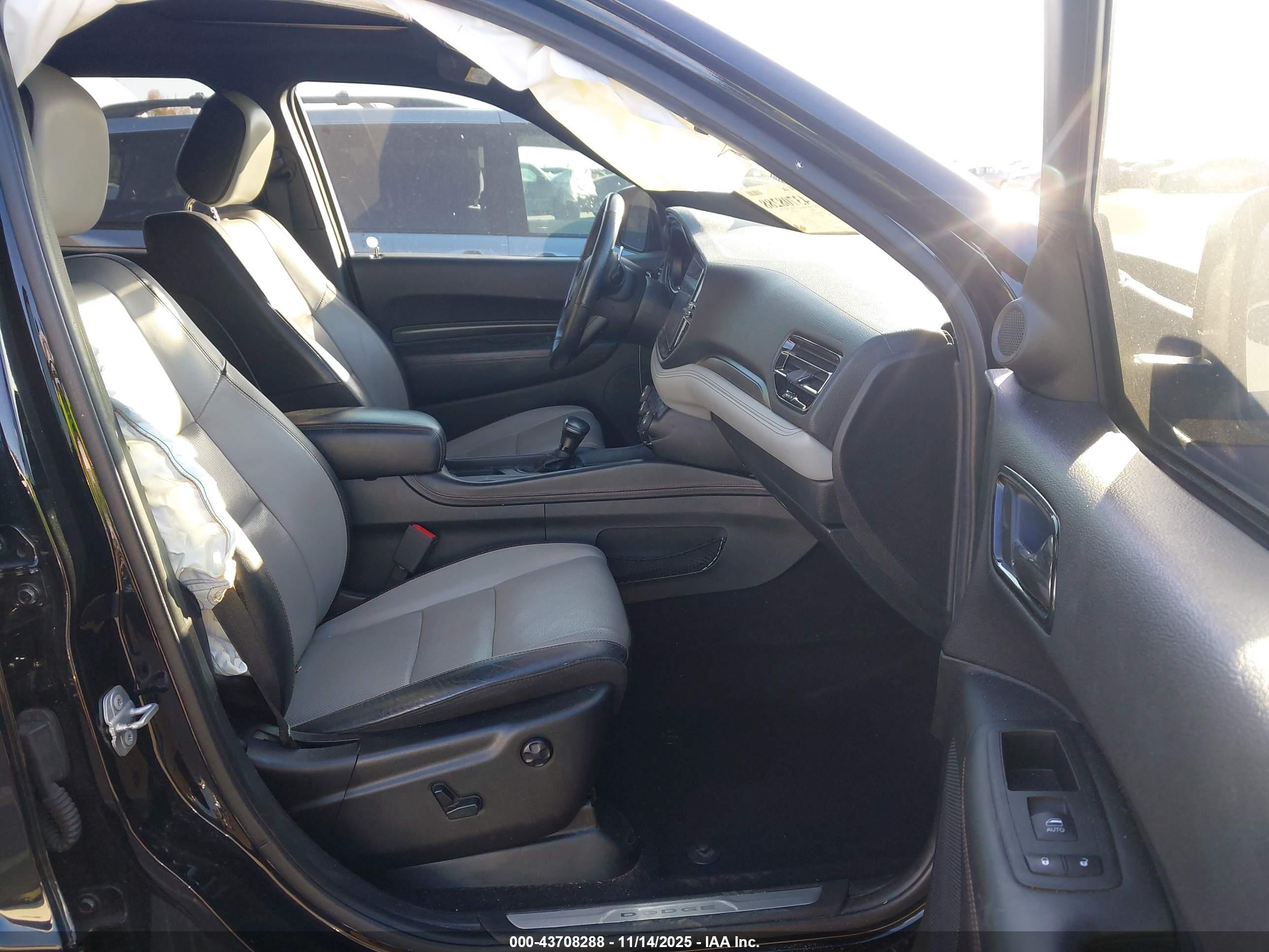 DODGE DURANGO image 5