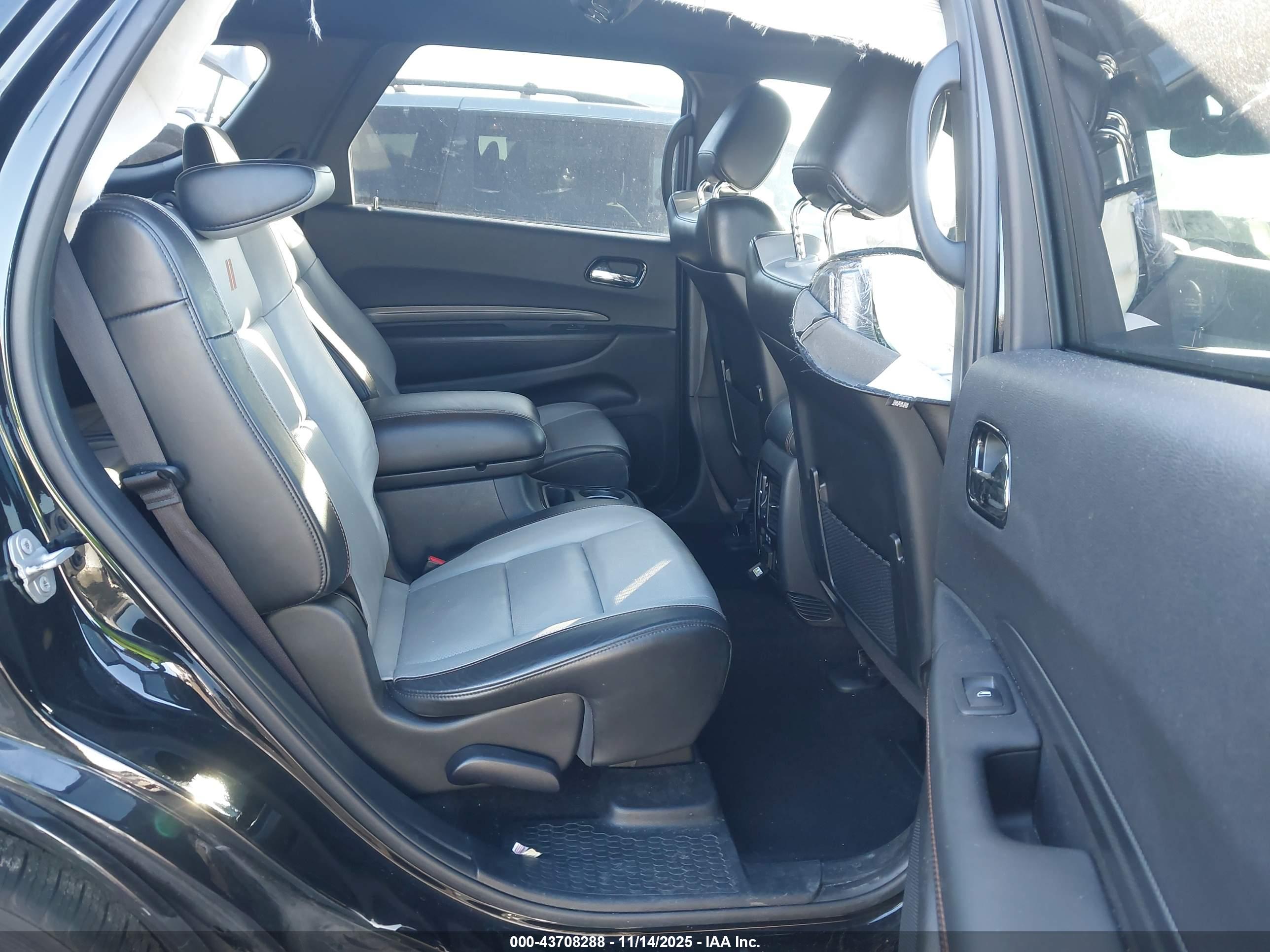 DODGE DURANGO image 8