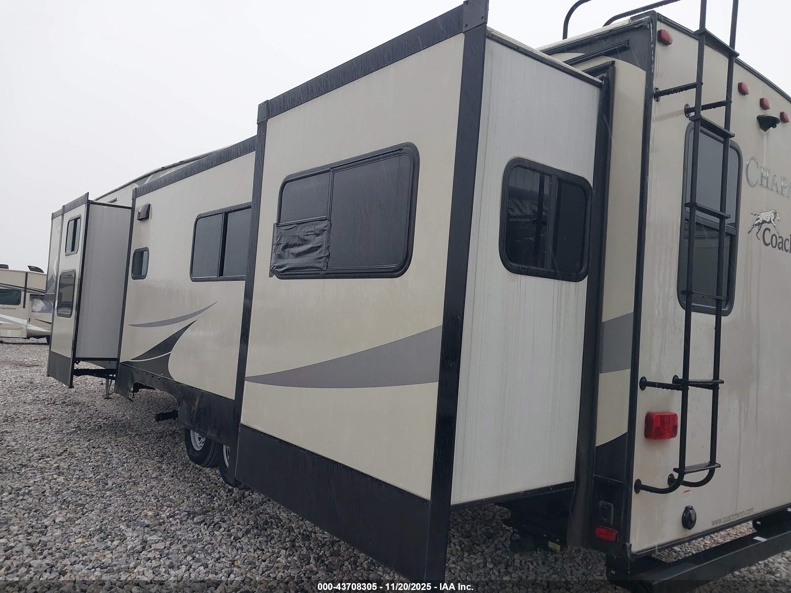 COACHMEN CHAPARRAL image 3