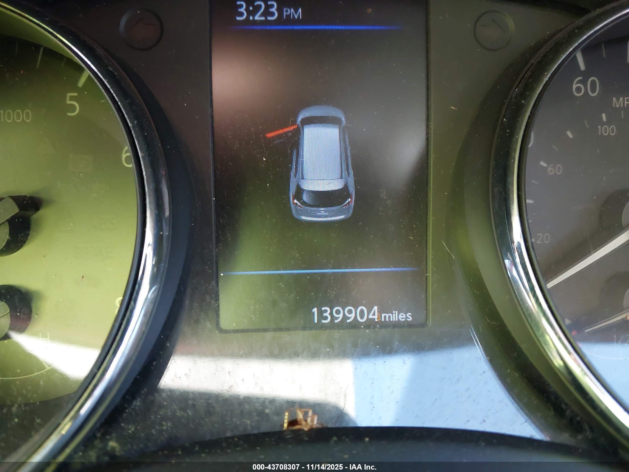 NISSAN ROGUE image 7