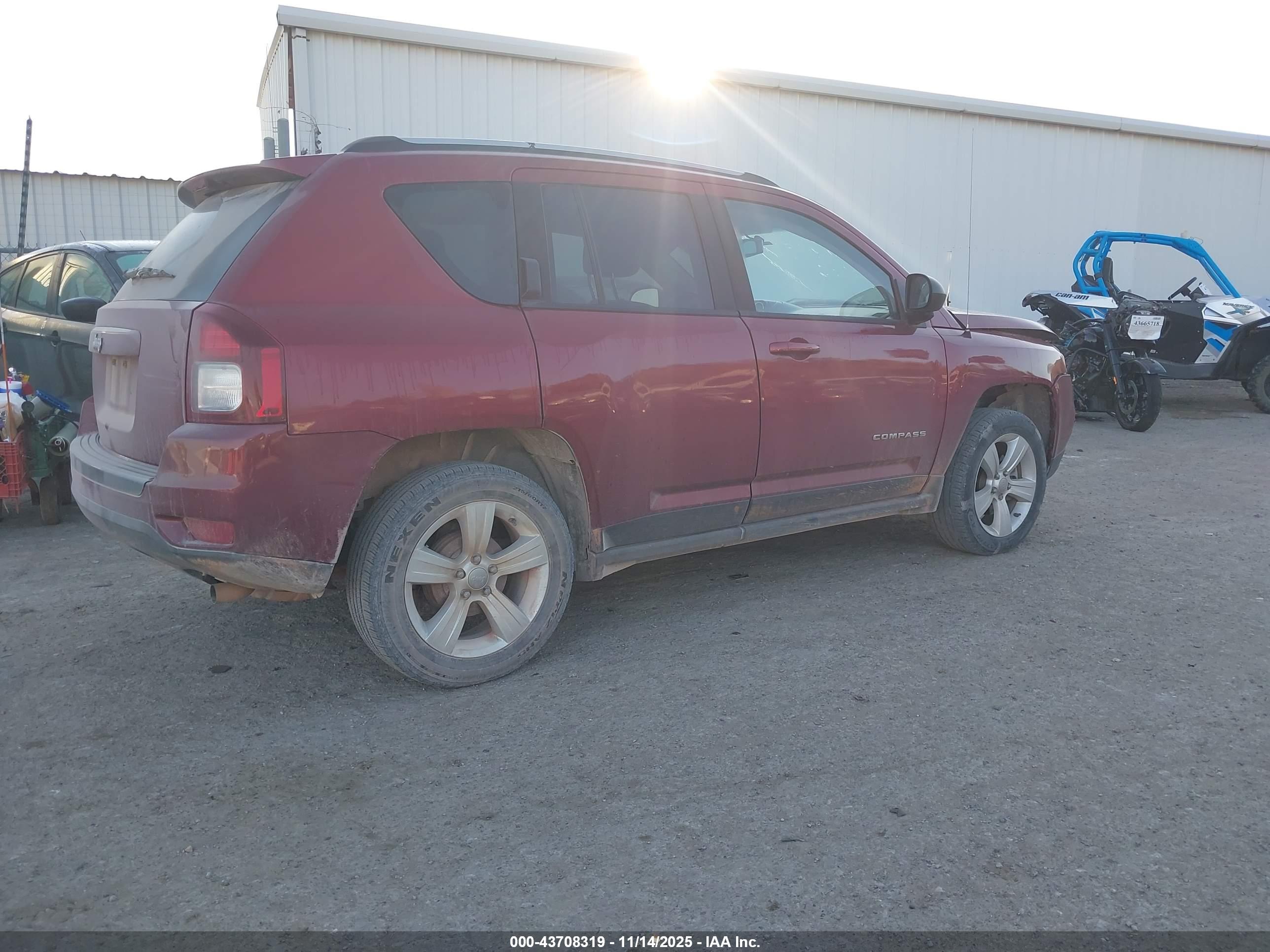 JEEP COMPASS image 4