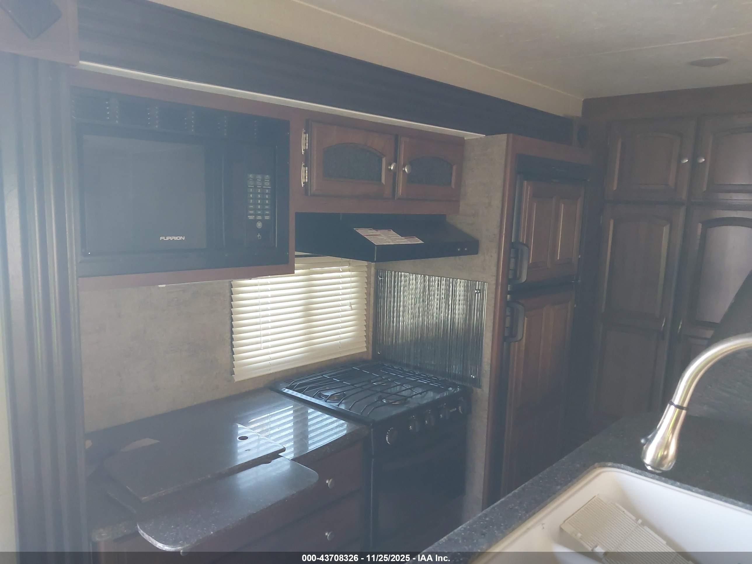COACHMEN FREEDOM image 5
