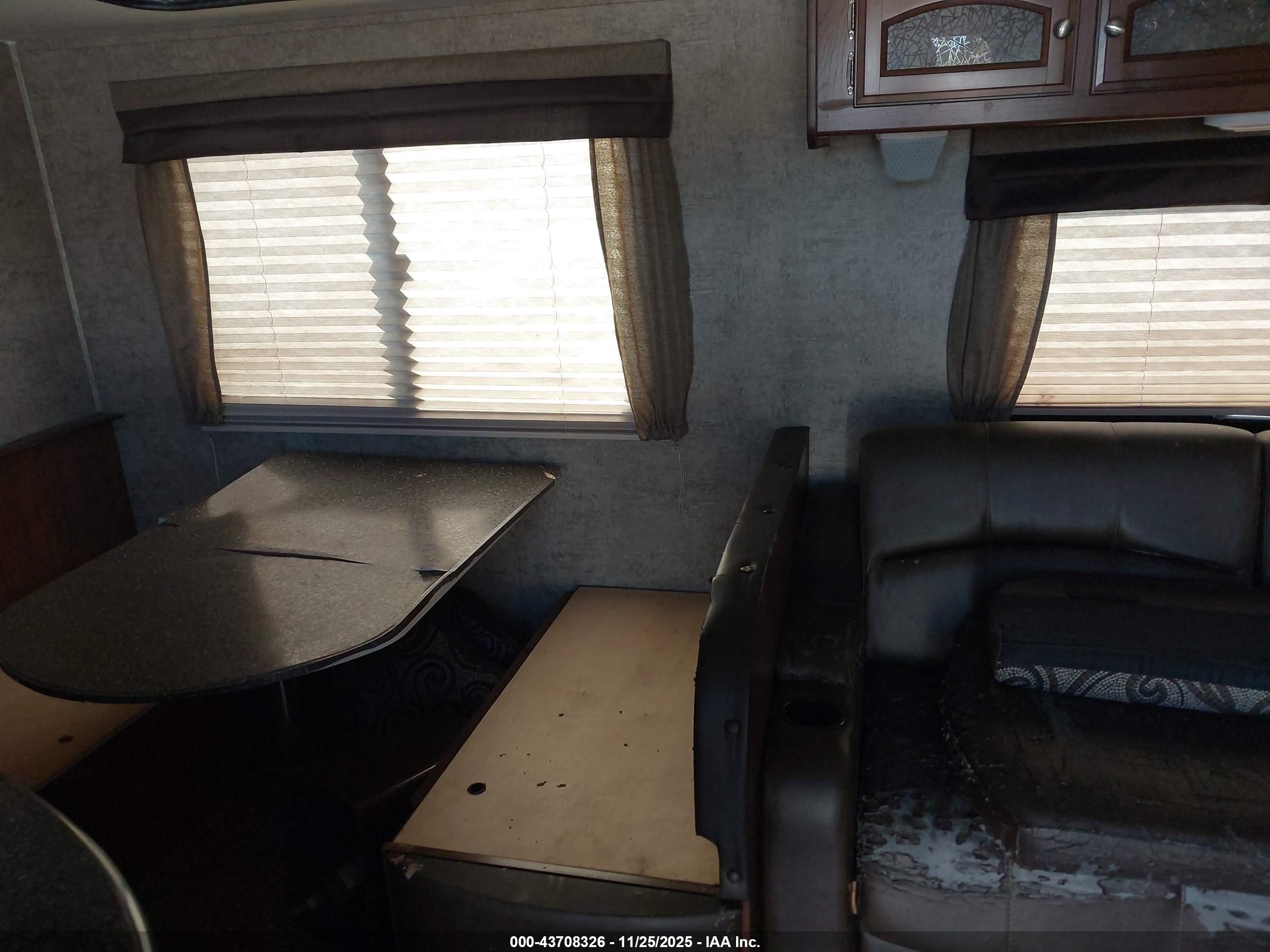COACHMEN FREEDOM image 7