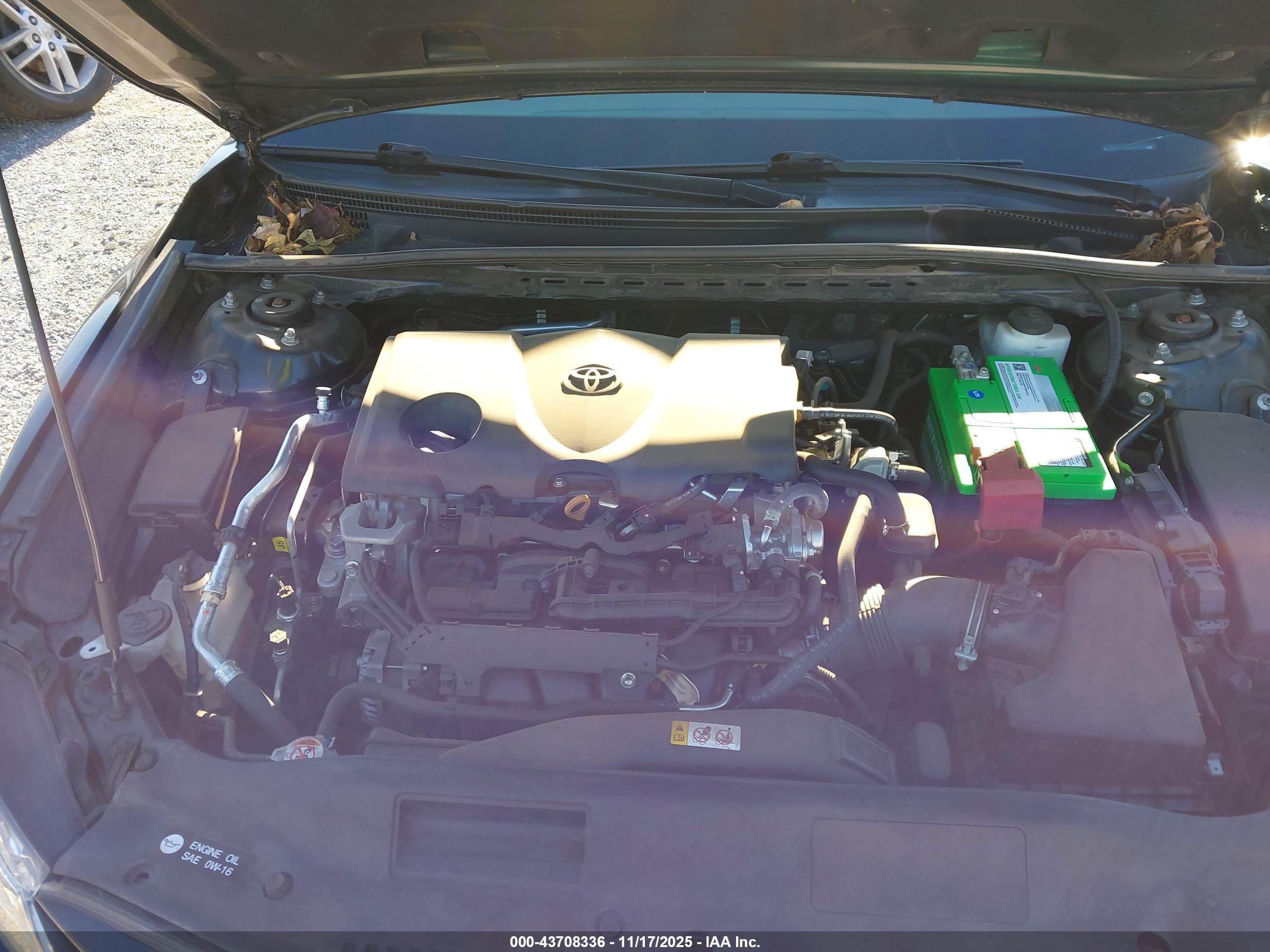 TOYOTA CAMRY image 10