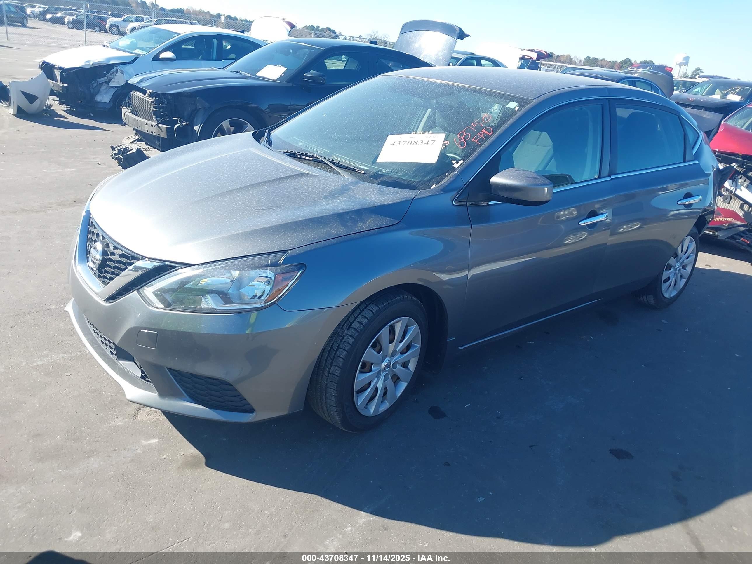 NISSAN SENTRA image 2