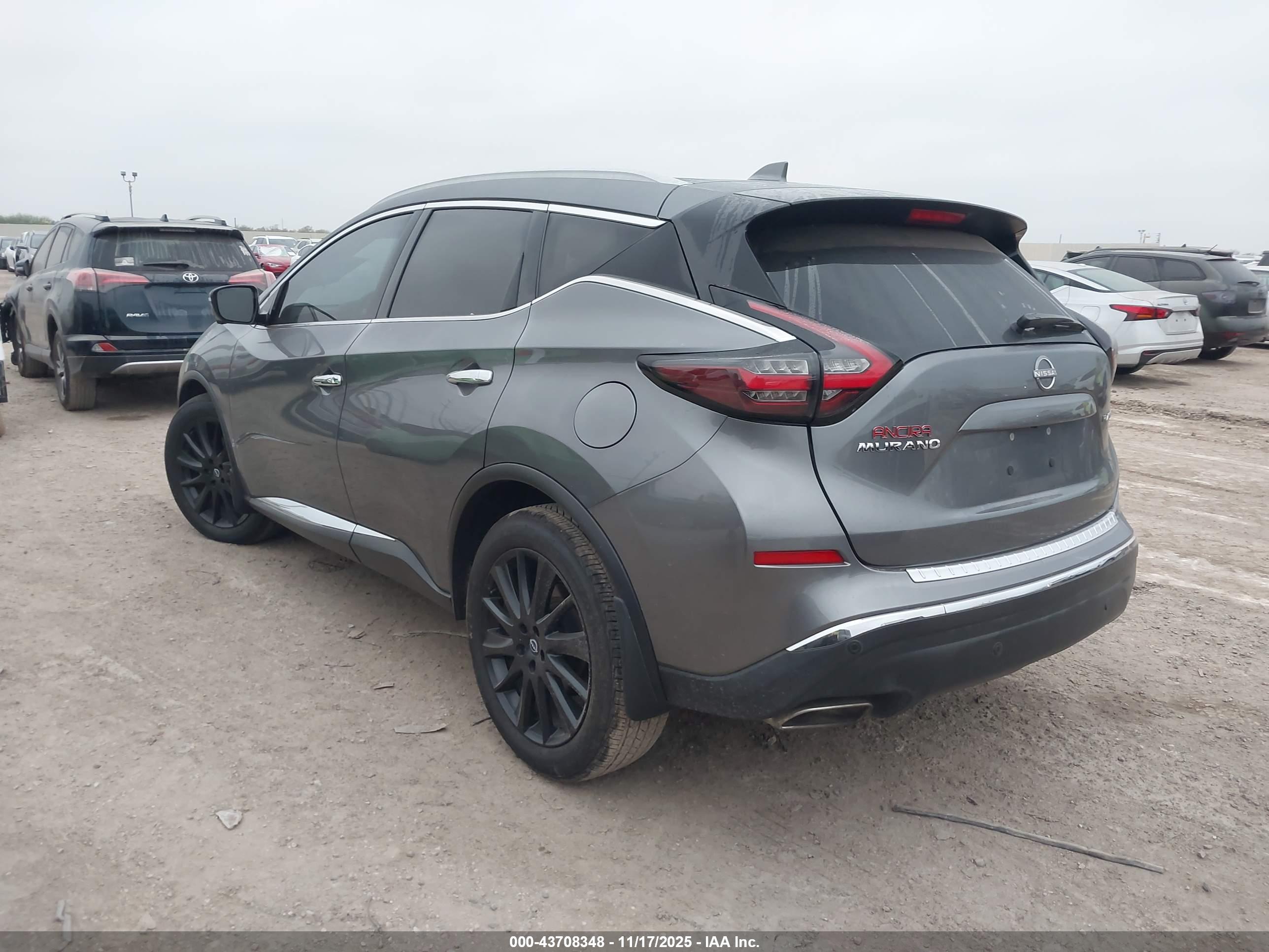 NISSAN MURANO image 3