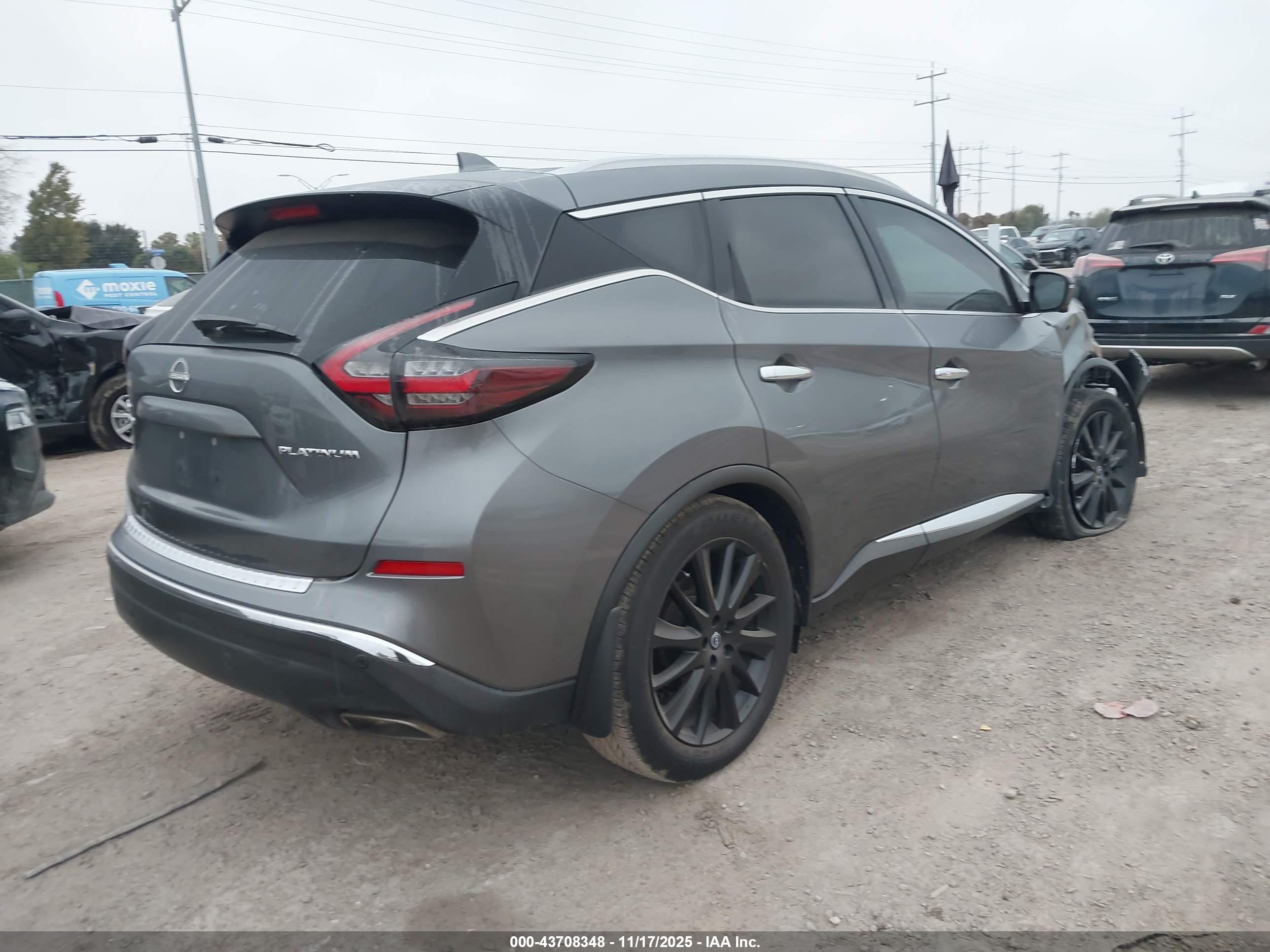 NISSAN MURANO image 4
