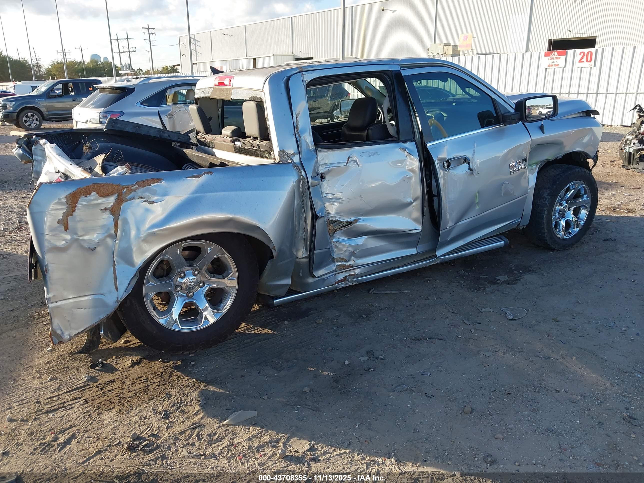 RAM 1500 image 4