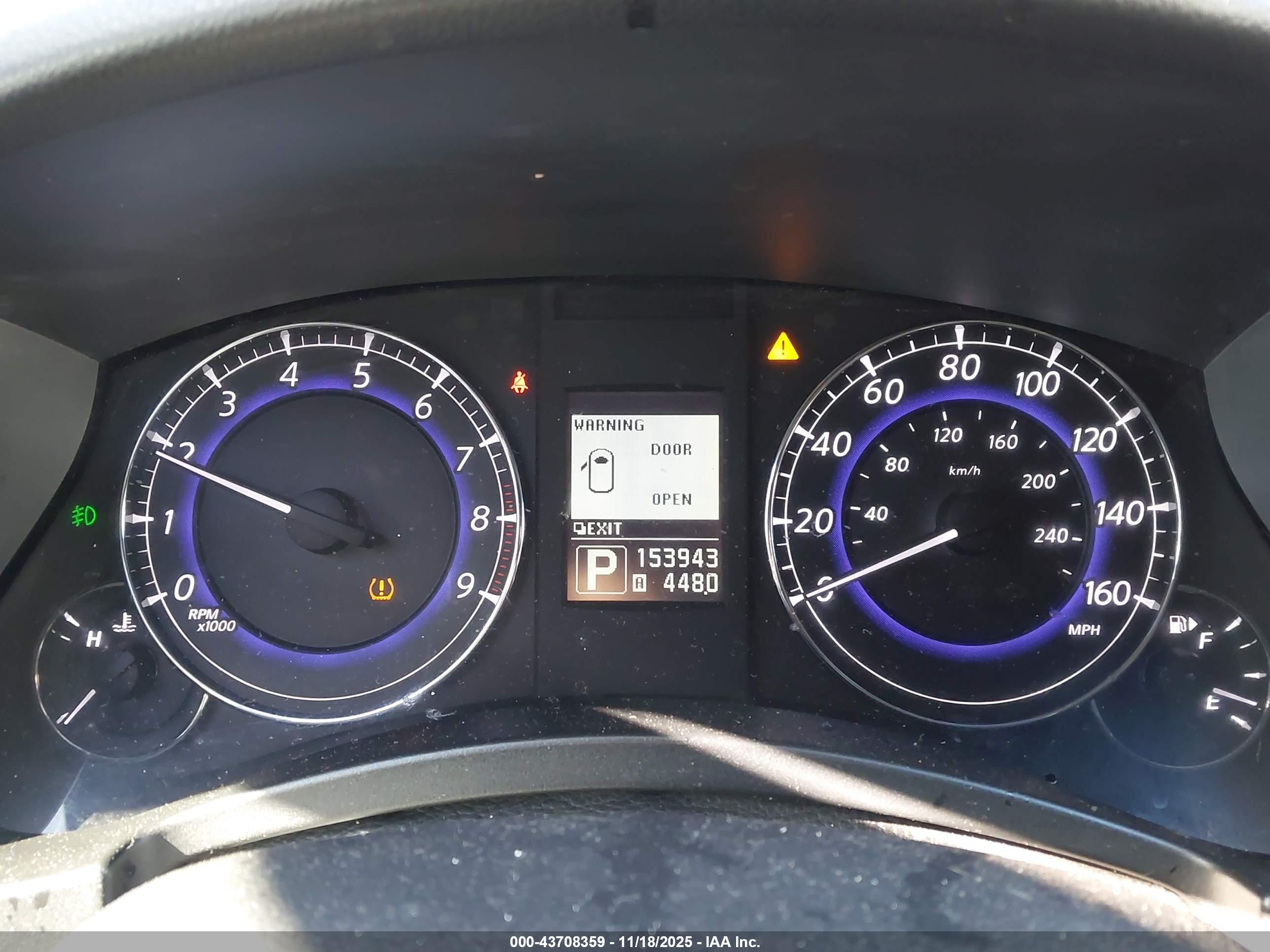 INFINITI EX35 image 7