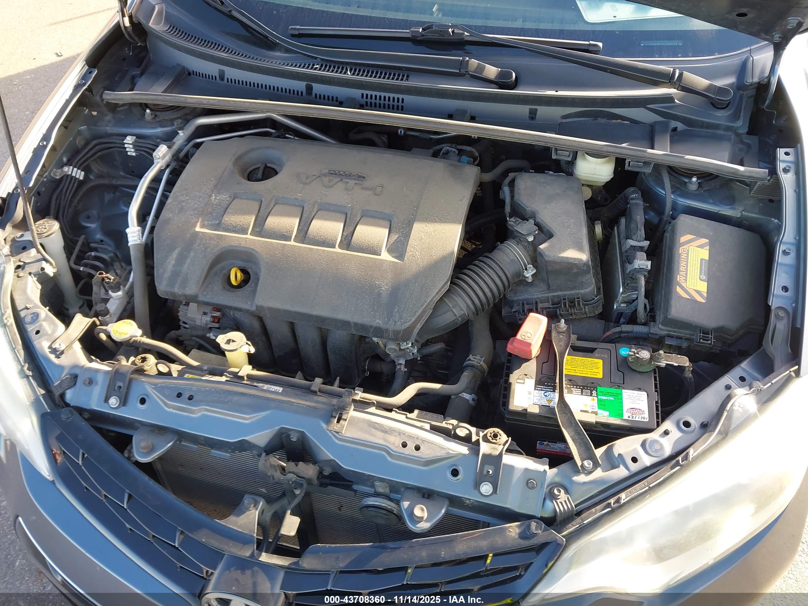 TOYOTA COROLLA image 10