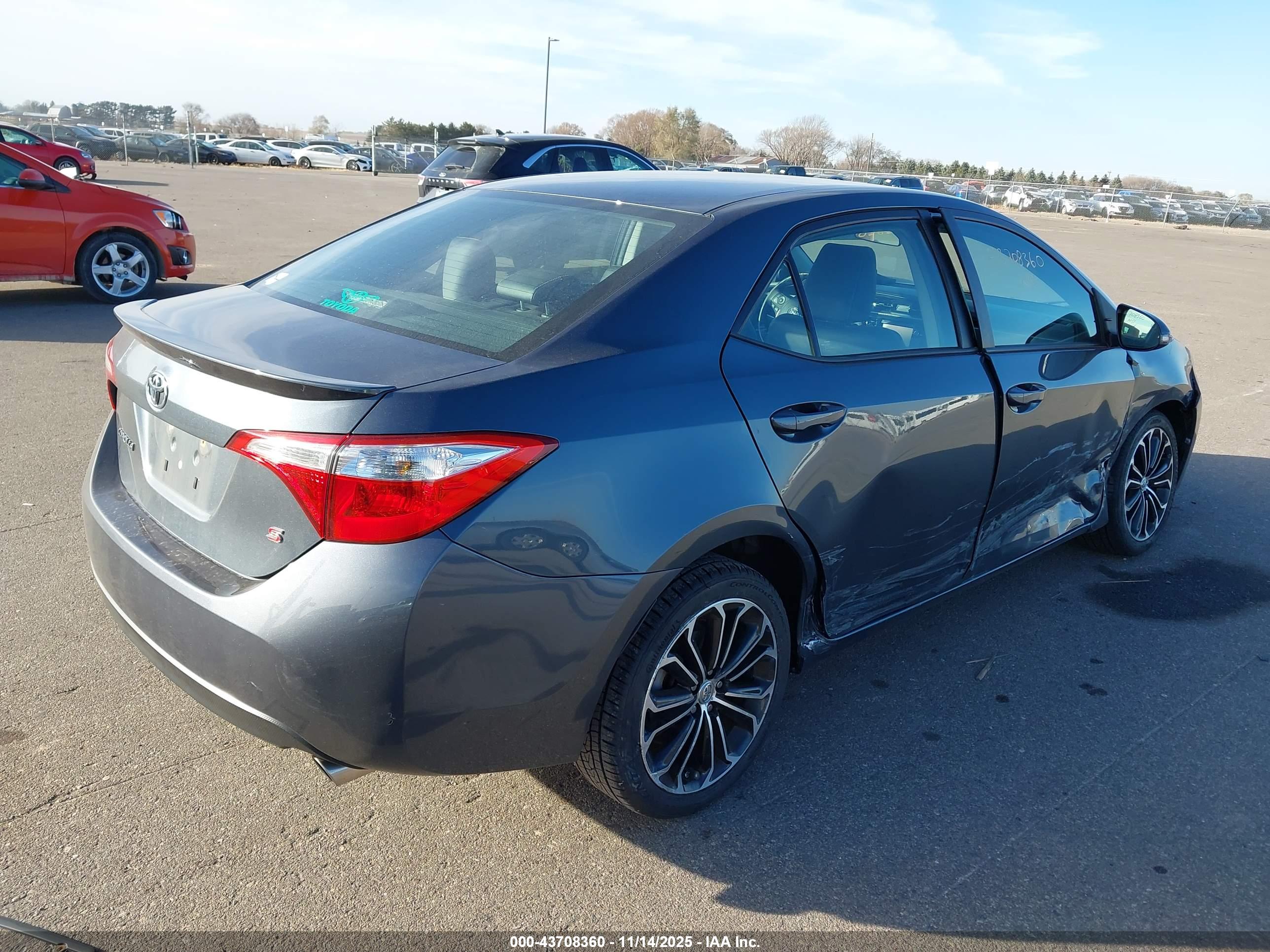 TOYOTA COROLLA image 4