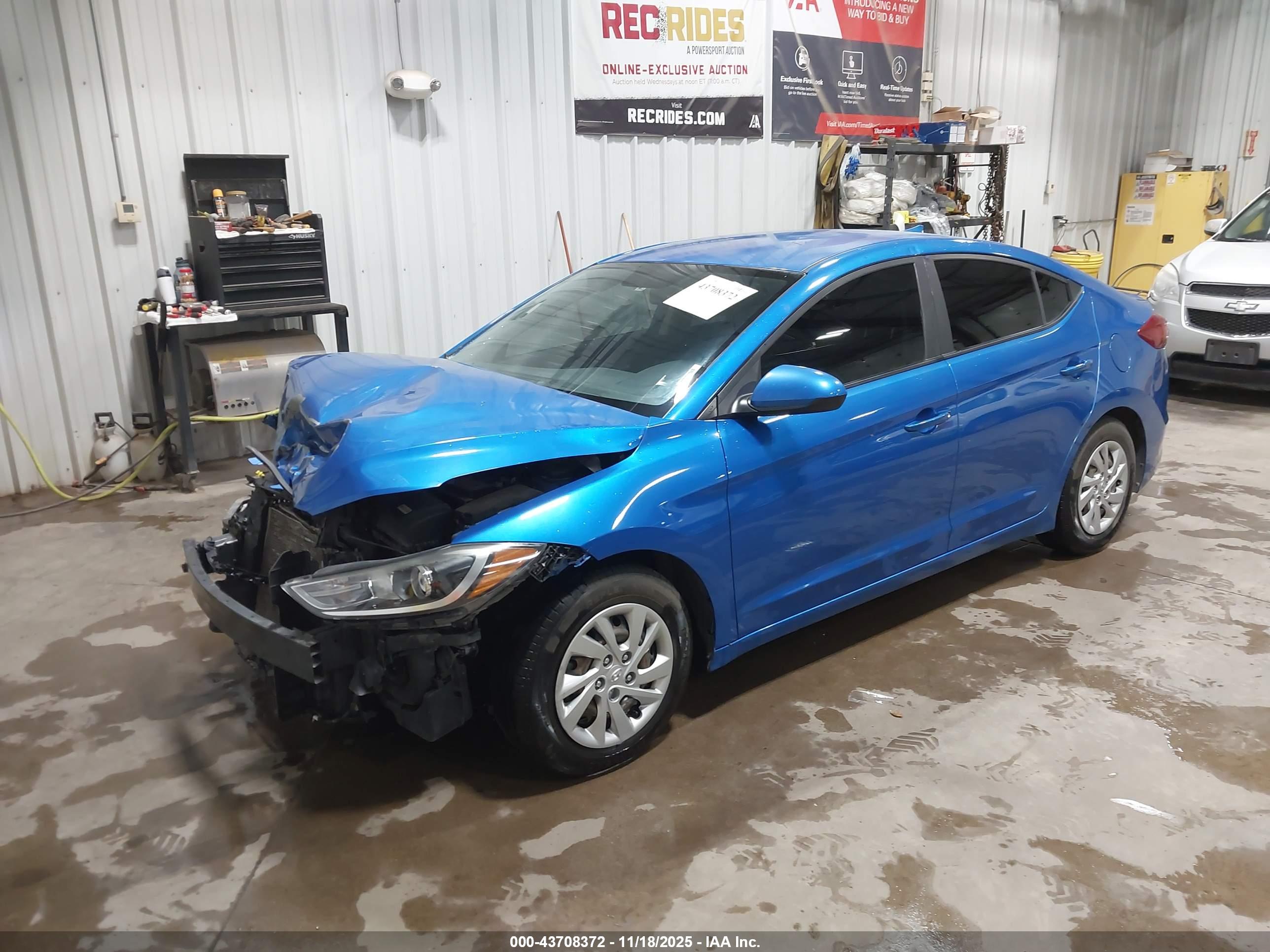 HYUNDAI ELANTRA image 2
