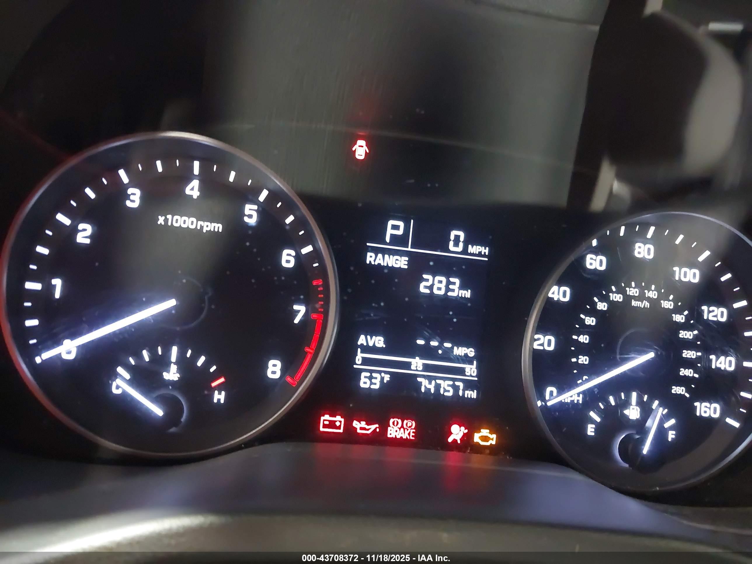 HYUNDAI ELANTRA image 7
