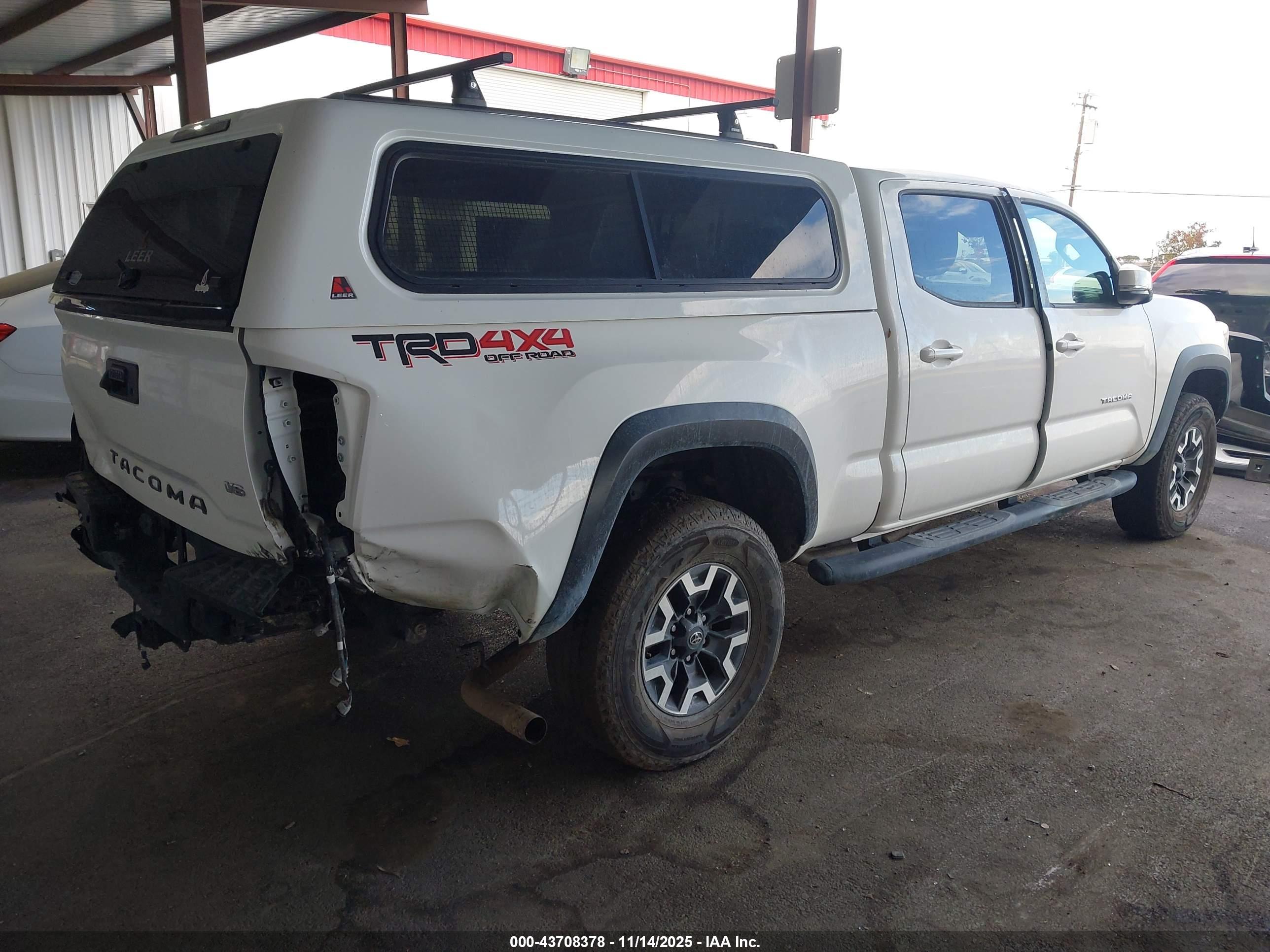 TOYOTA TACOMA image 4