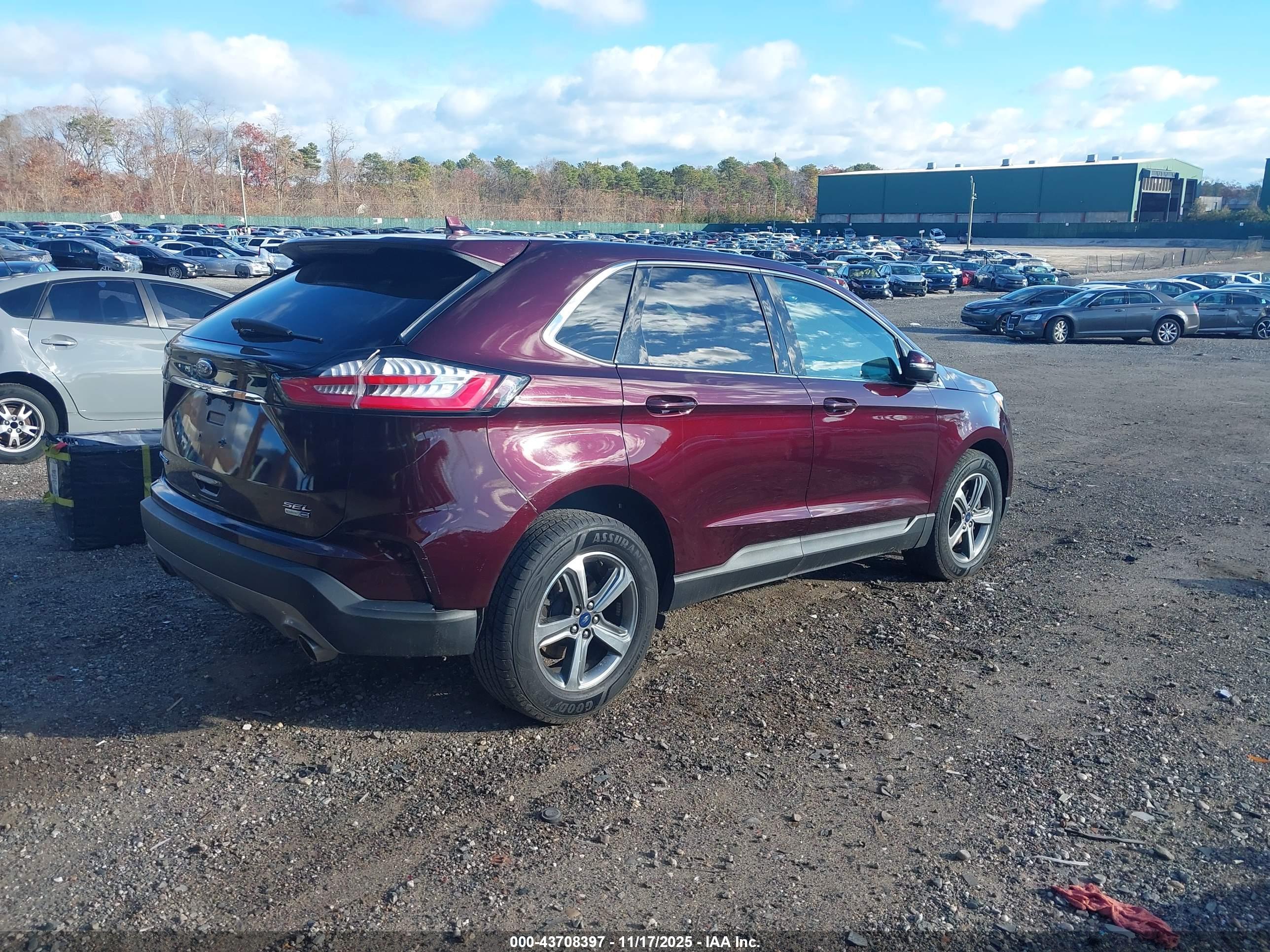 FORD EDGE image 4