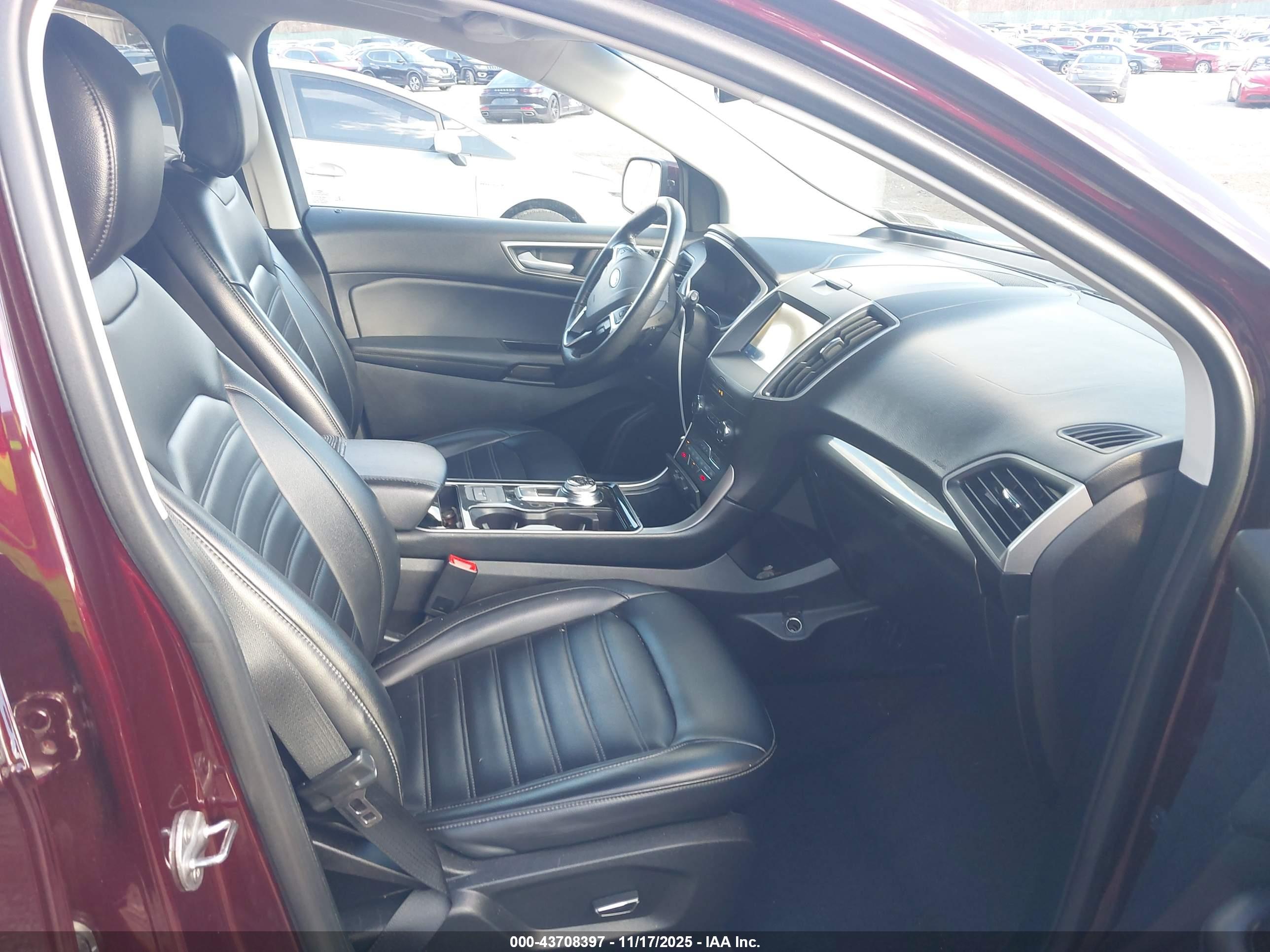 FORD EDGE image 5