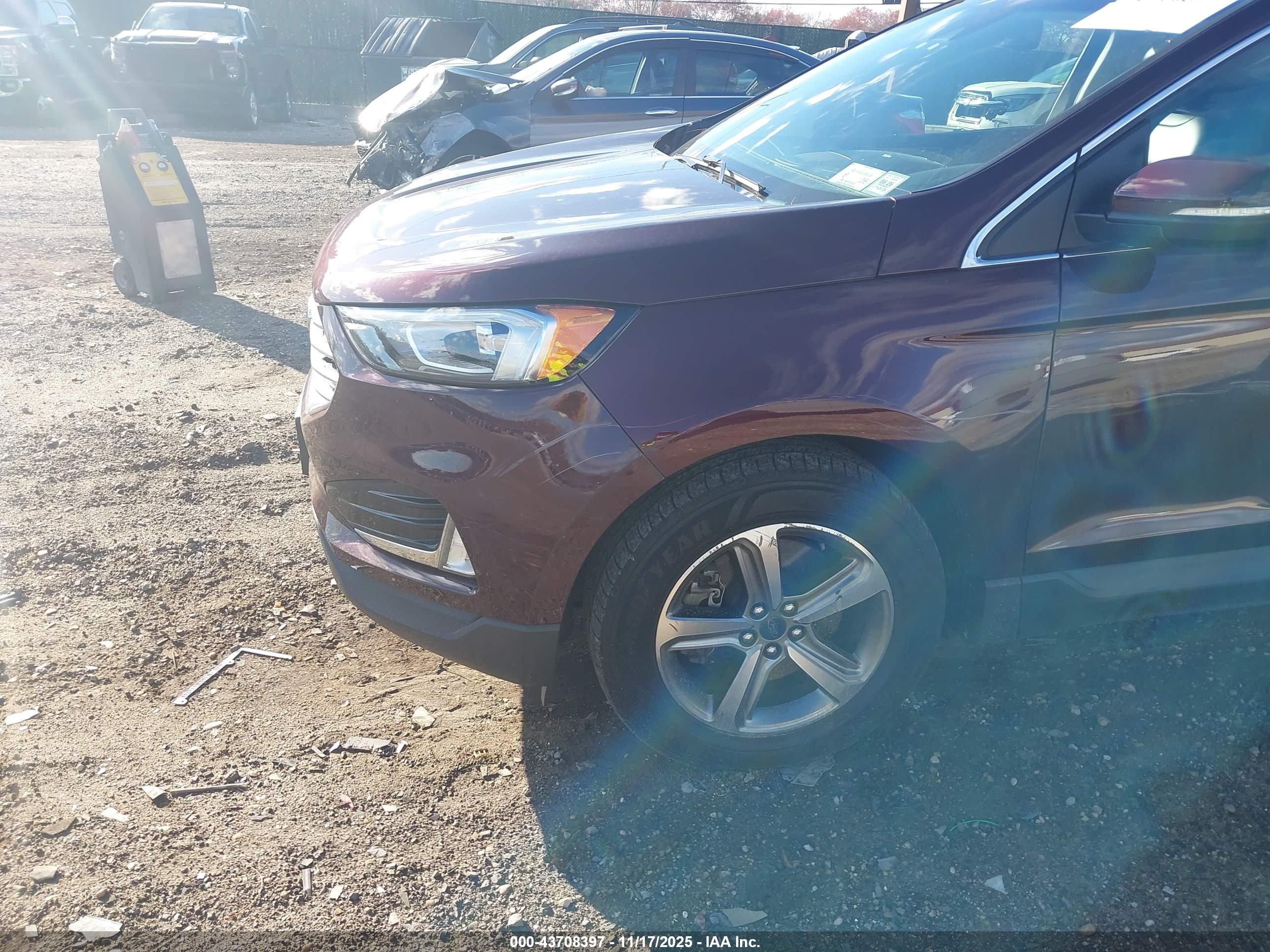 FORD EDGE image 6