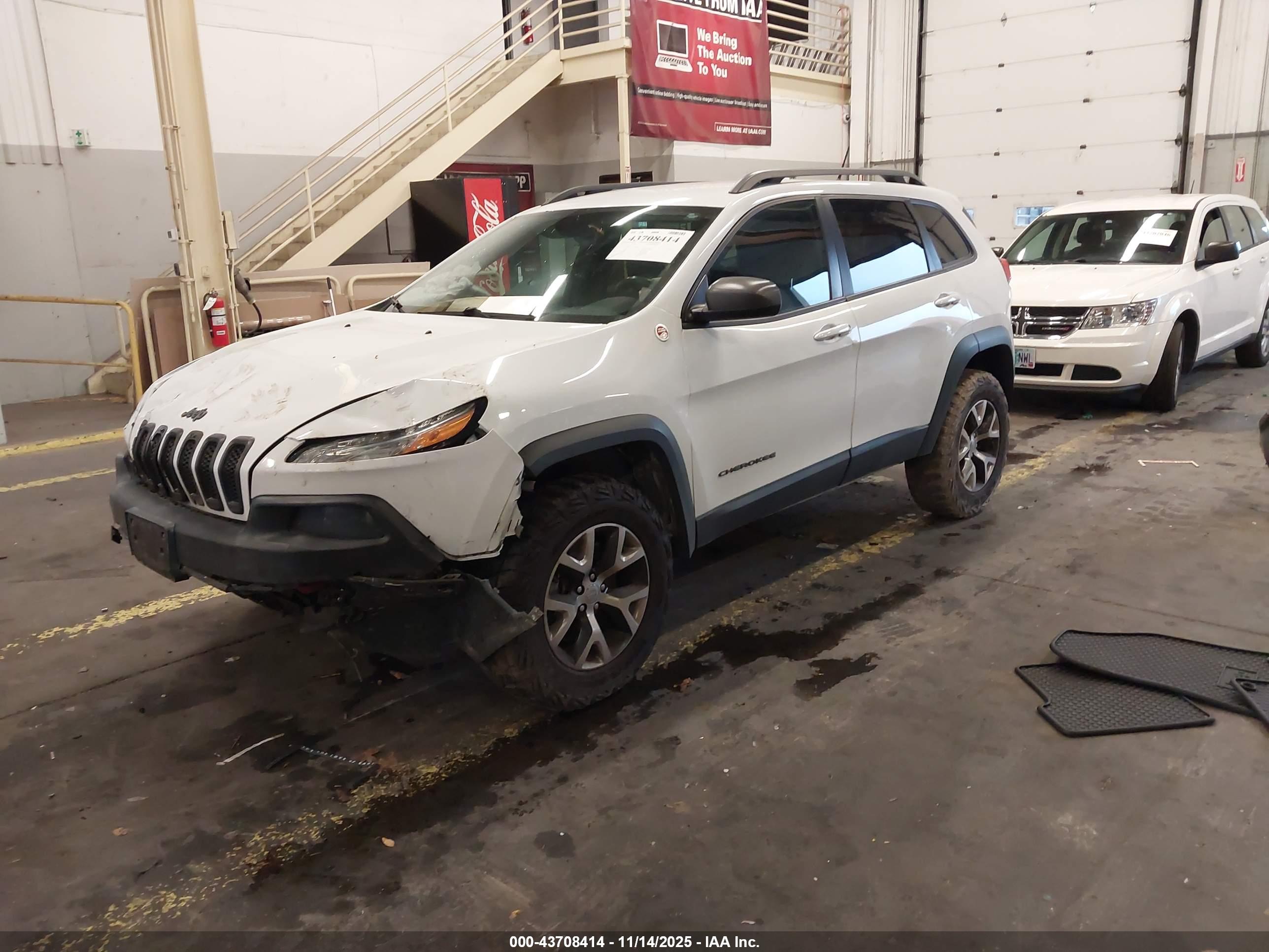 JEEP CHEROKEE image 2