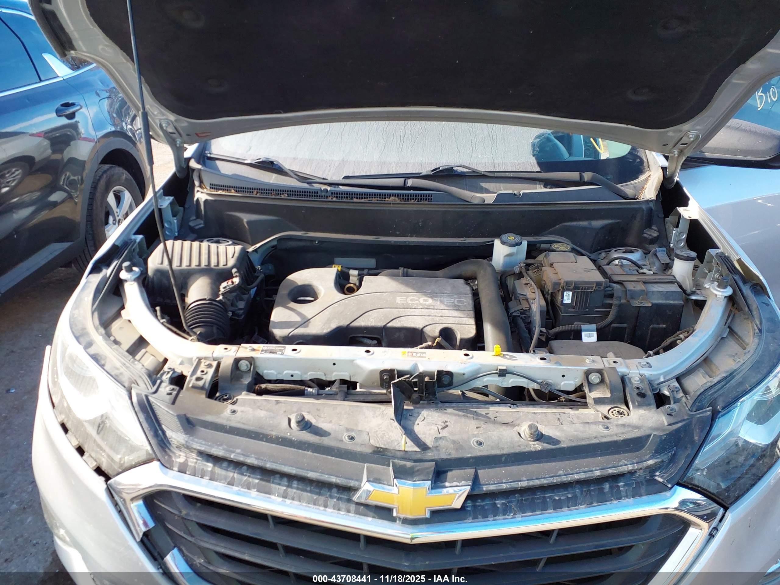 CHEVROLET EQUINOX image 10