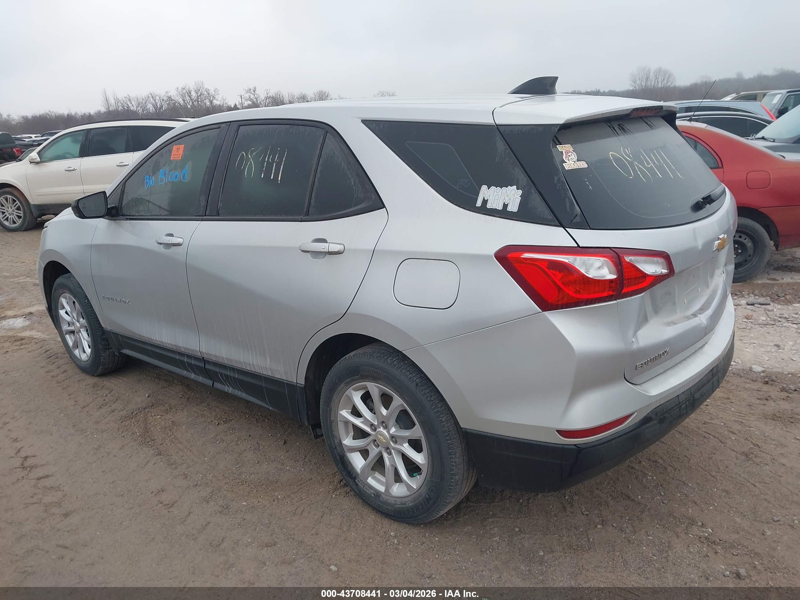 CHEVROLET EQUINOX image 3