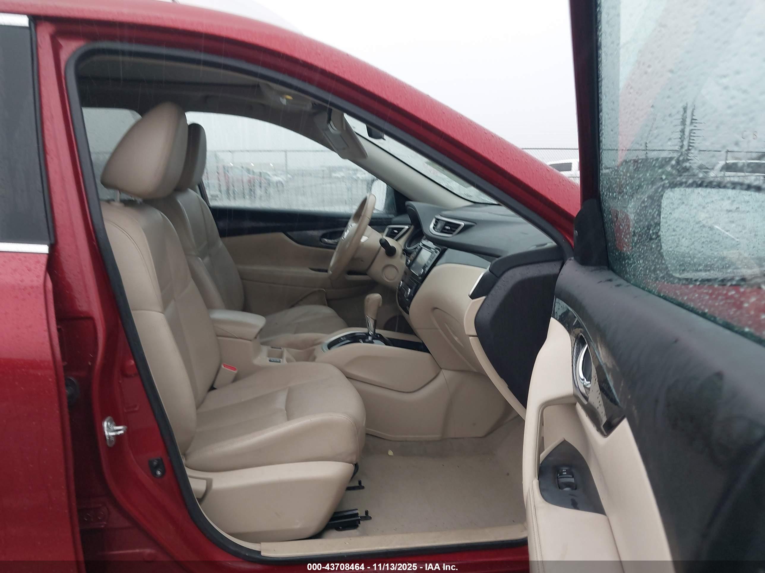 NISSAN ROGUE image 5