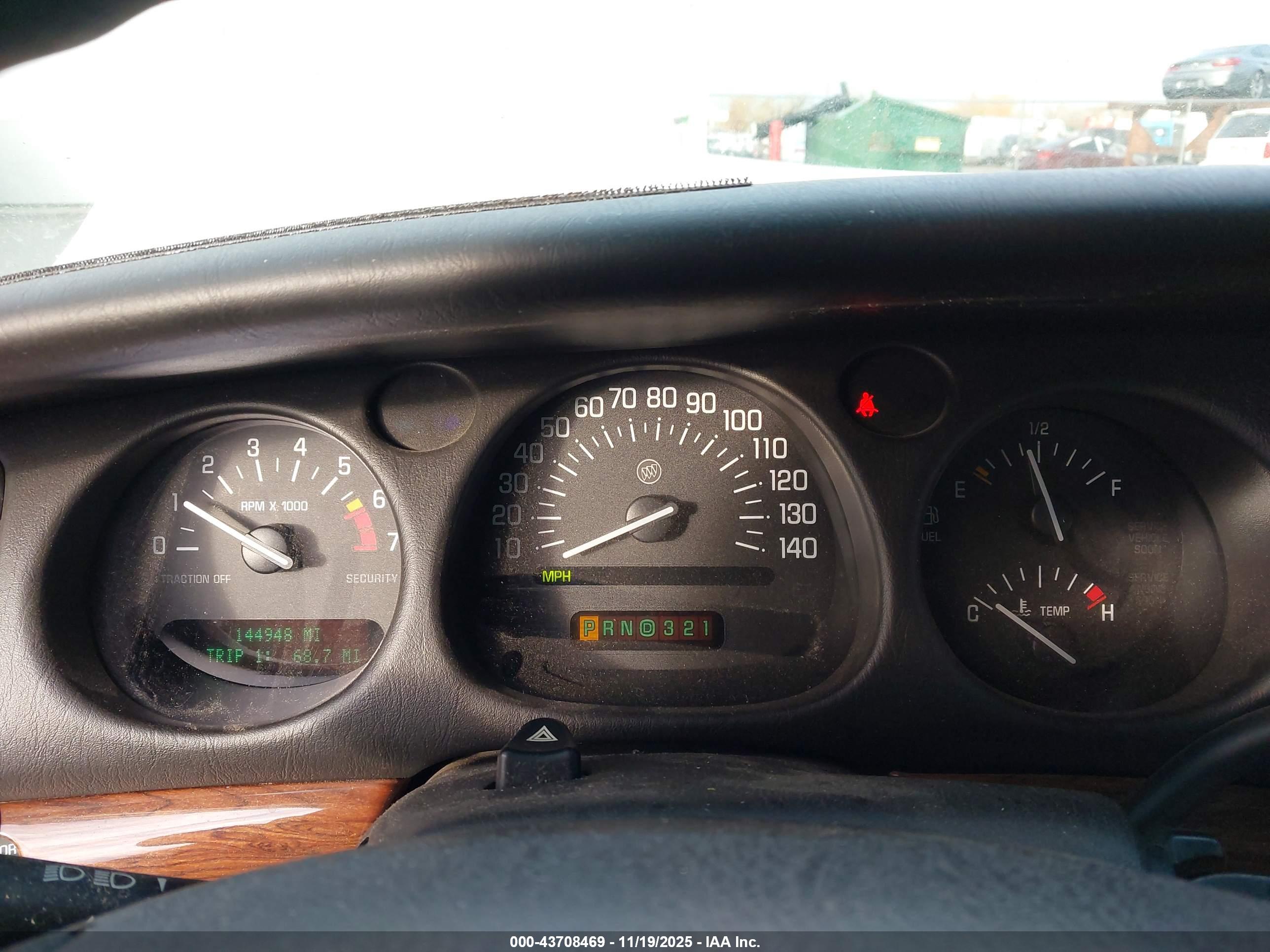 BUICK LESABRE image 7
