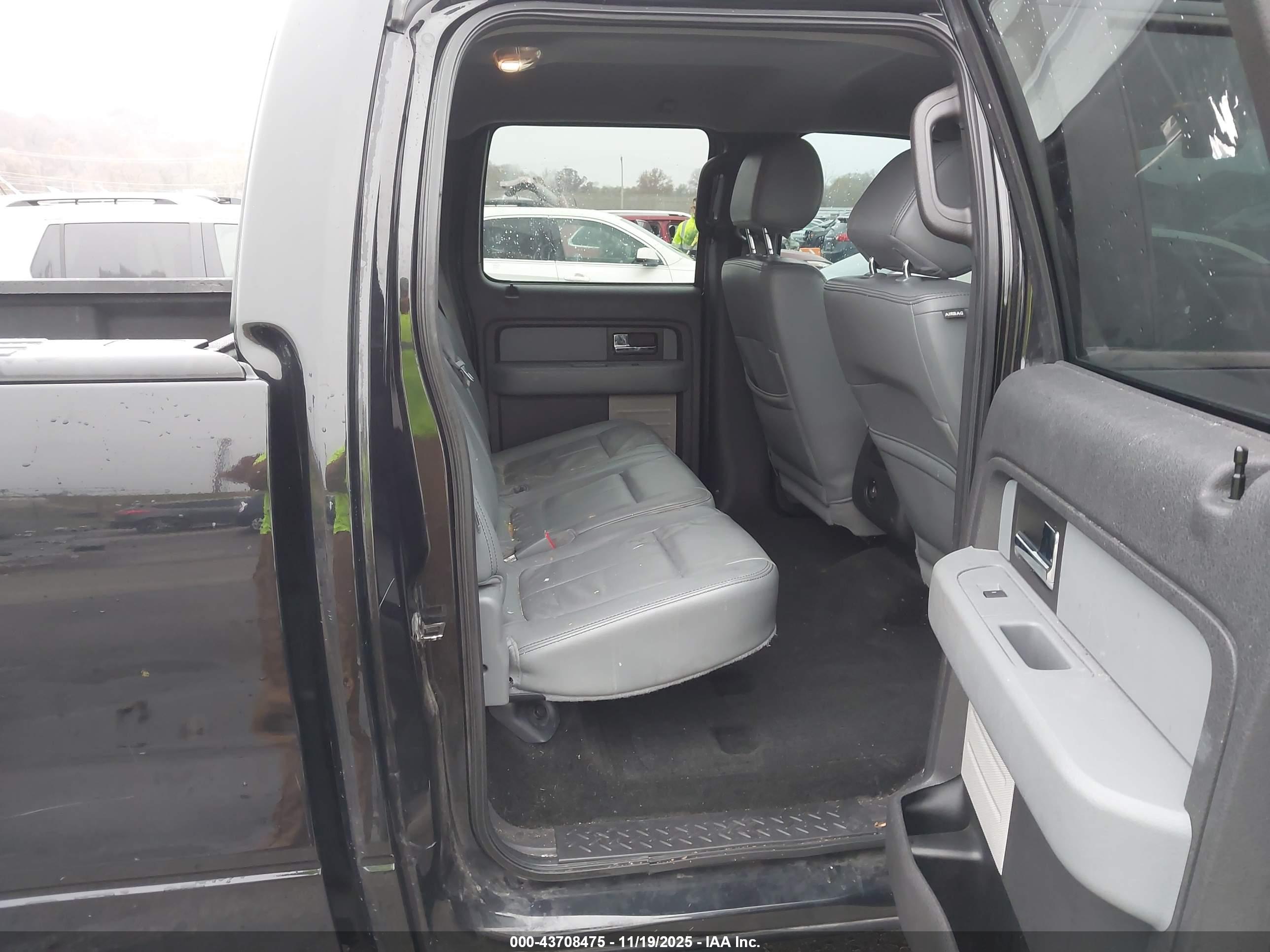 FORD F-150 image 8