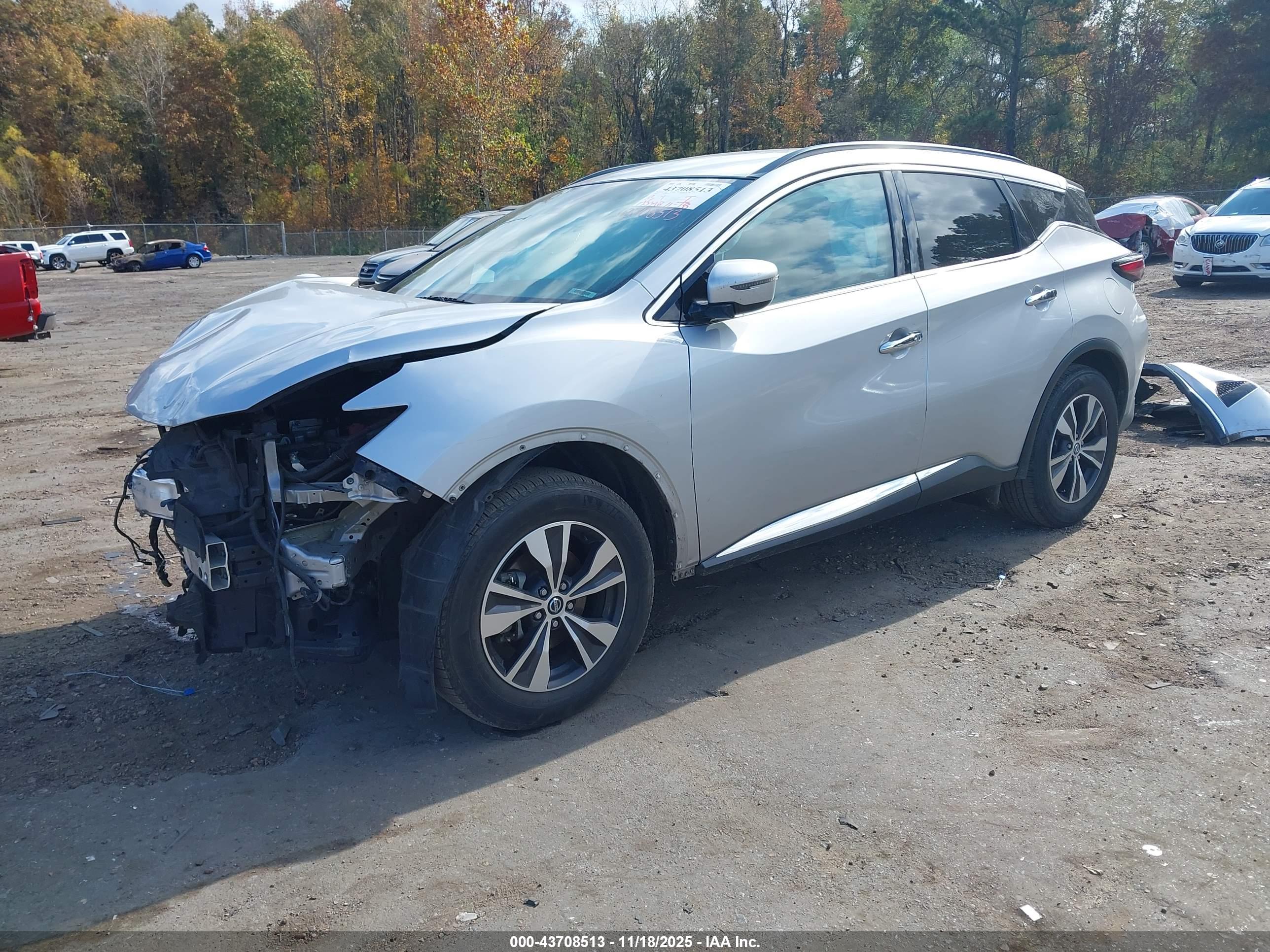 NISSAN MURANO image 2