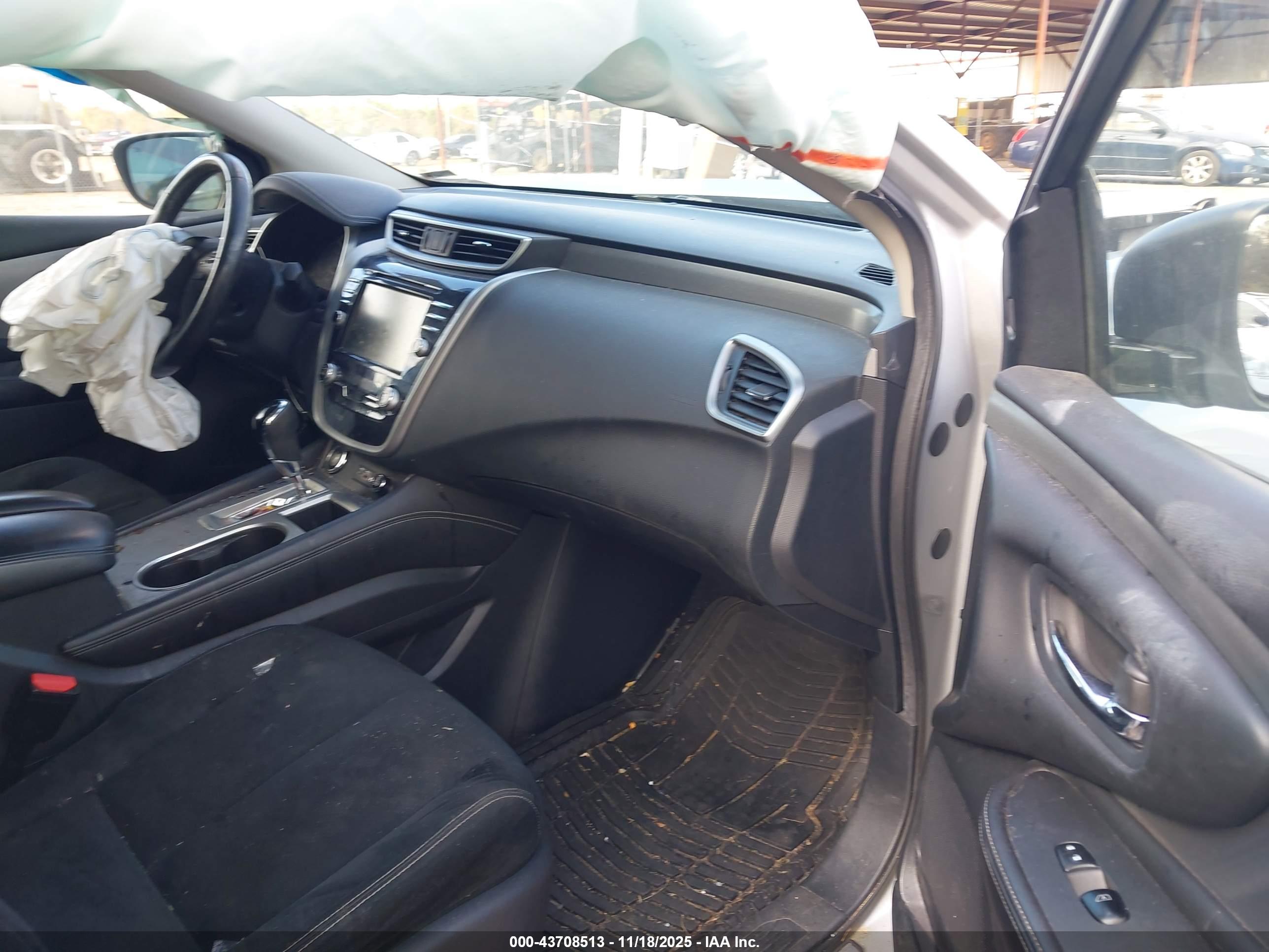 NISSAN MURANO image 5