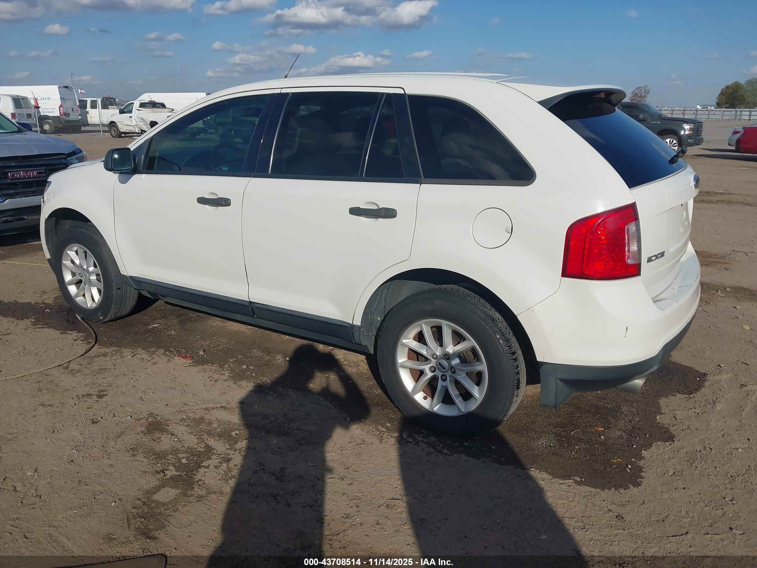 FORD EDGE image 3