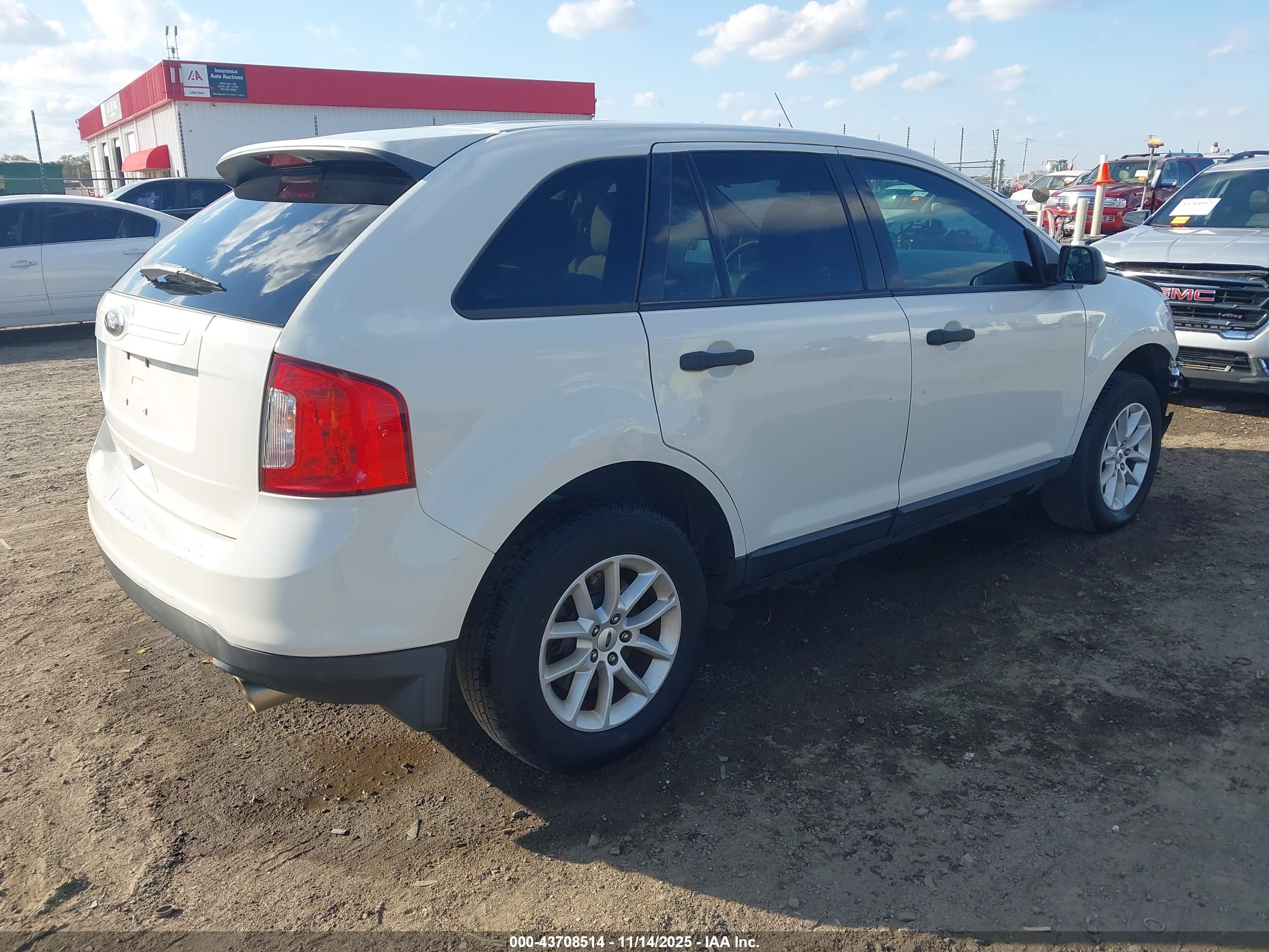 FORD EDGE image 4